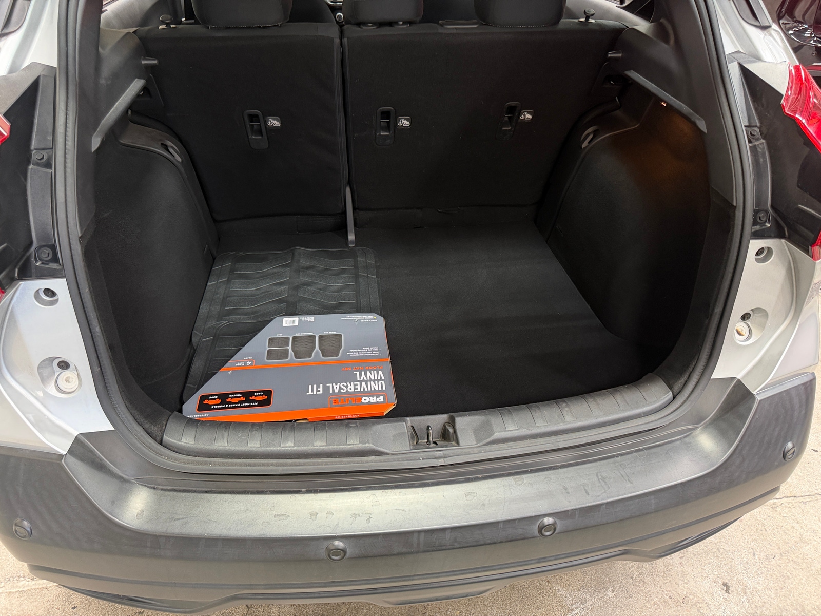 Thumbnail: 2020 Nissan Kicks - 7