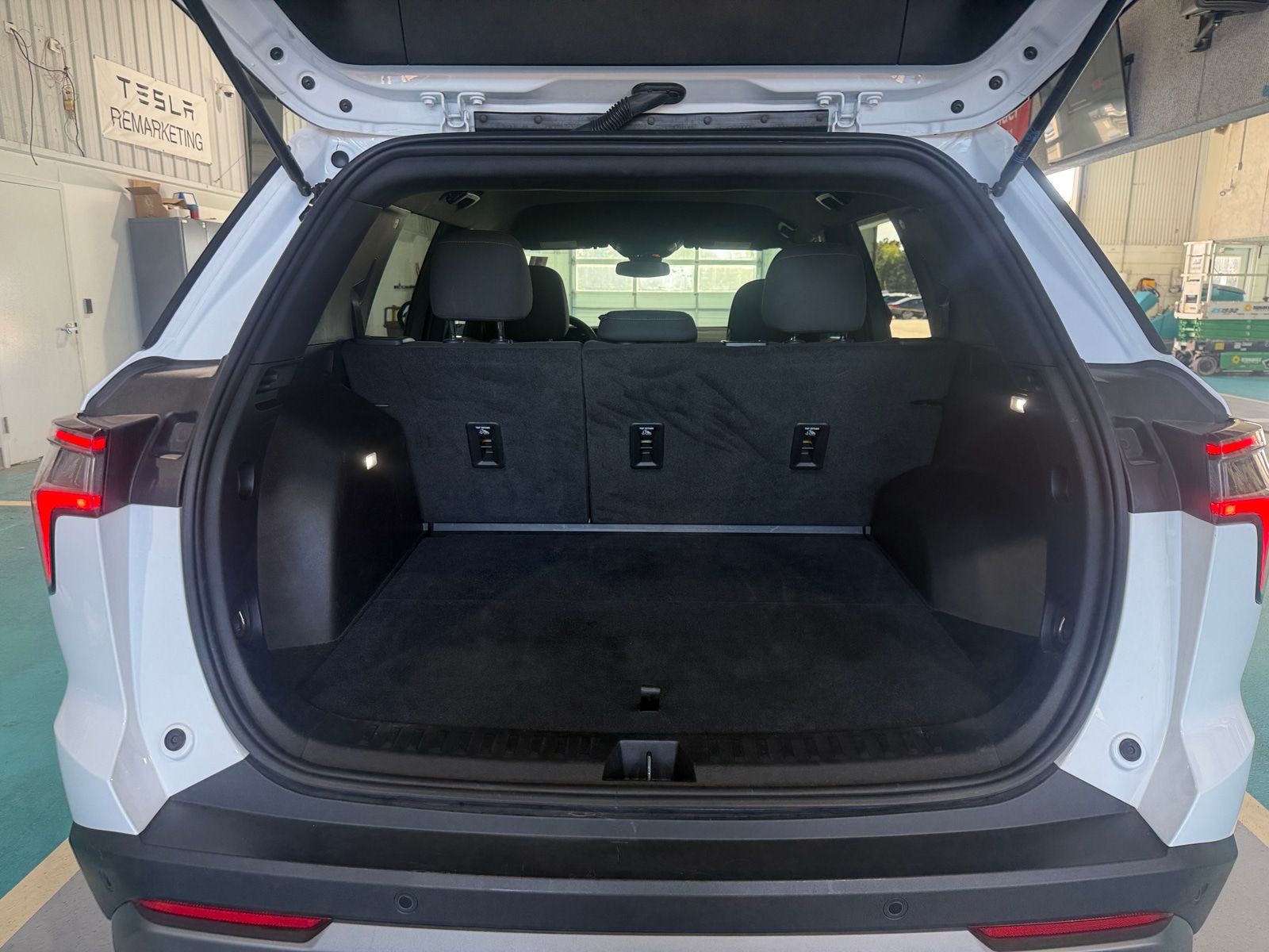 Thumbnail: 2025 Chevrolet Equinox - 7