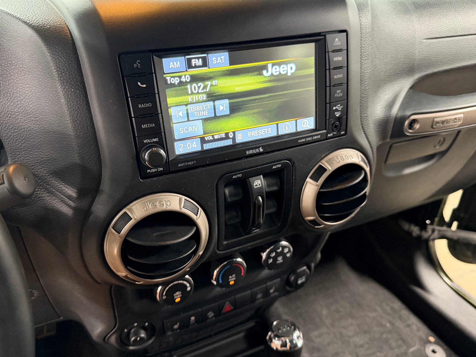 Thumbnail: 2016 Jeep Wrangler - 4