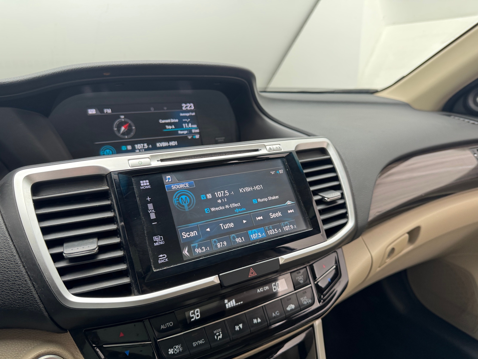 Thumbnail: 2017 Honda Accord - 4