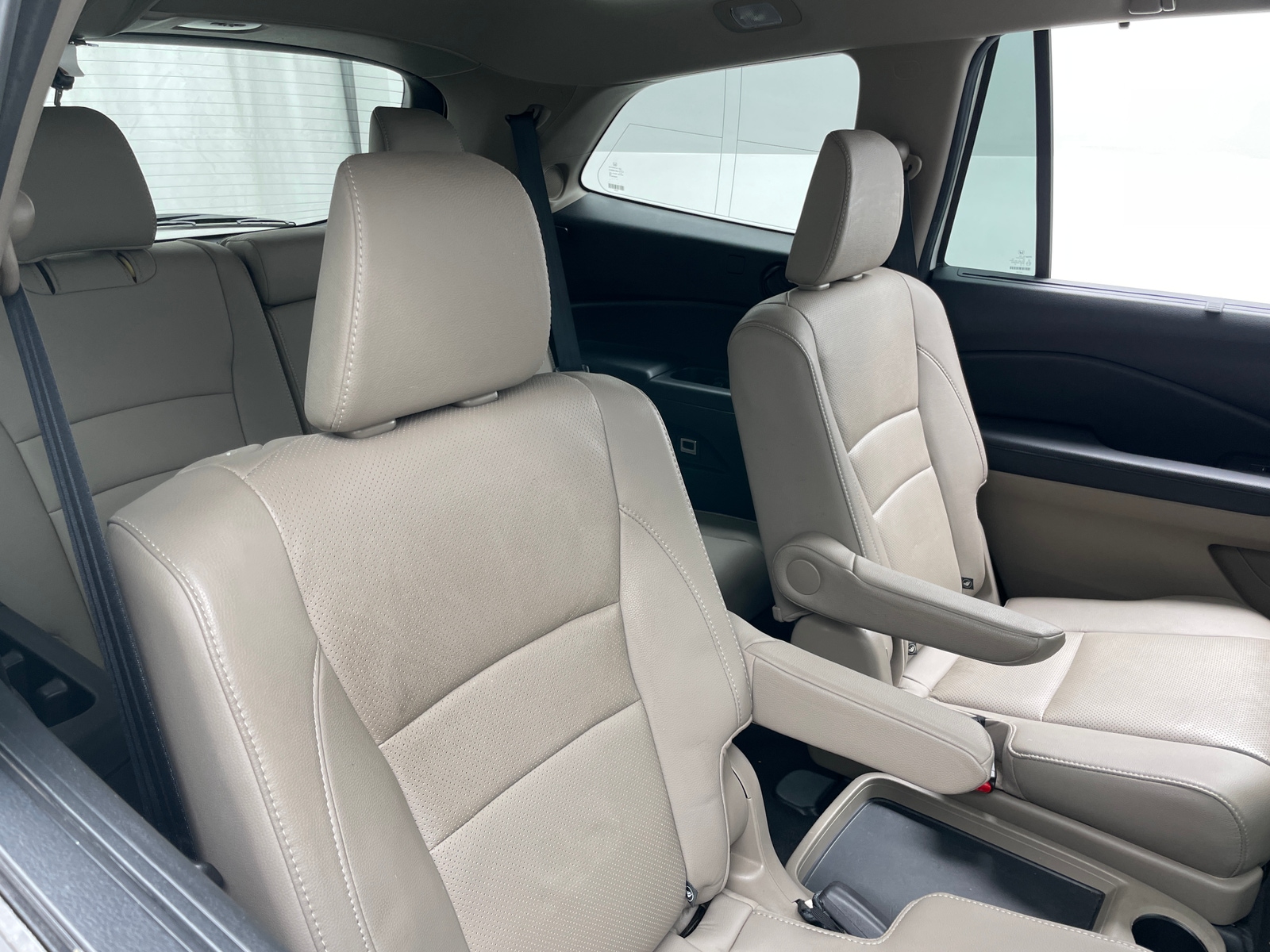 Thumbnail: 2018 Honda Pilot - 5