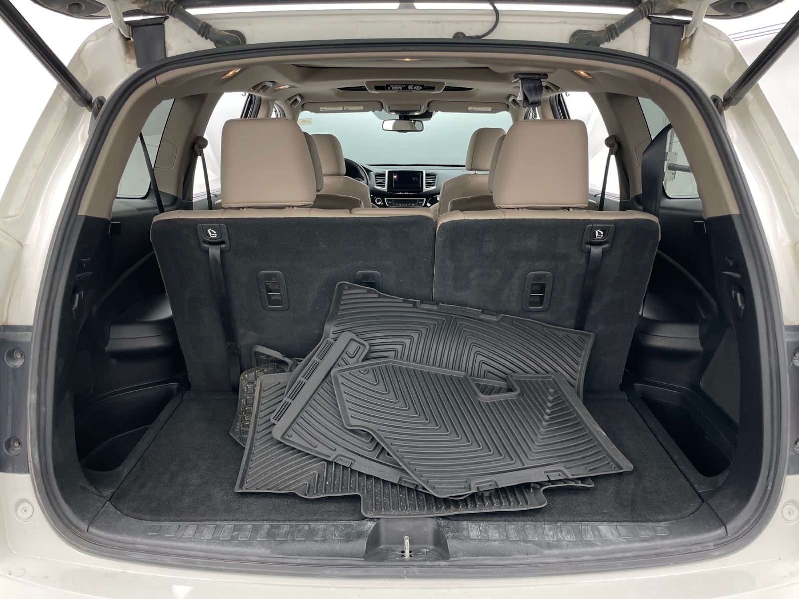 Thumbnail: 2018 Honda Pilot - 6