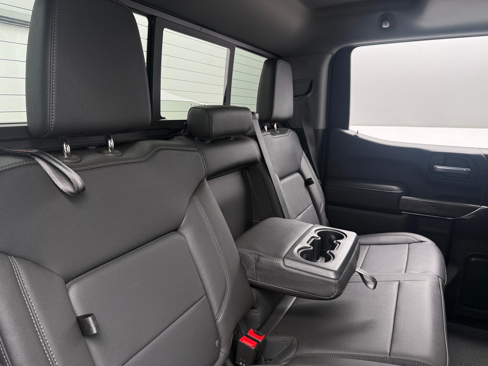 Thumbnail: 2022 Chevrolet Silverado 1500 - 5