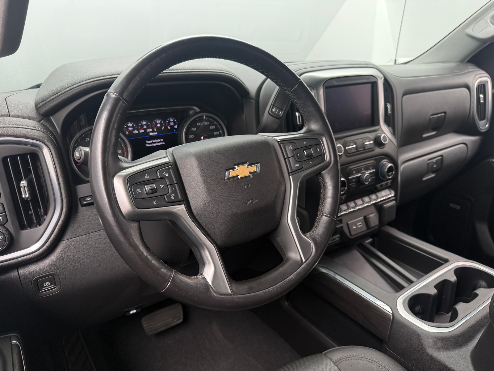 Thumbnail: 2022 Chevrolet Silverado 1500 - 4