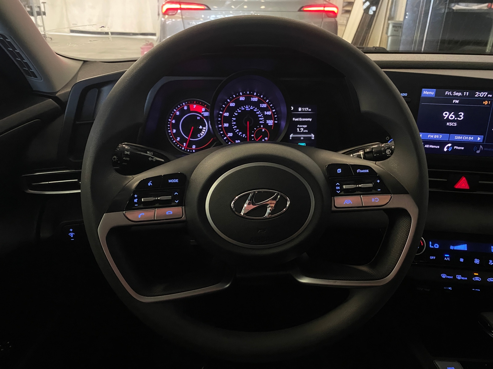Thumbnail: 2022 Hyundai Elantra - 5