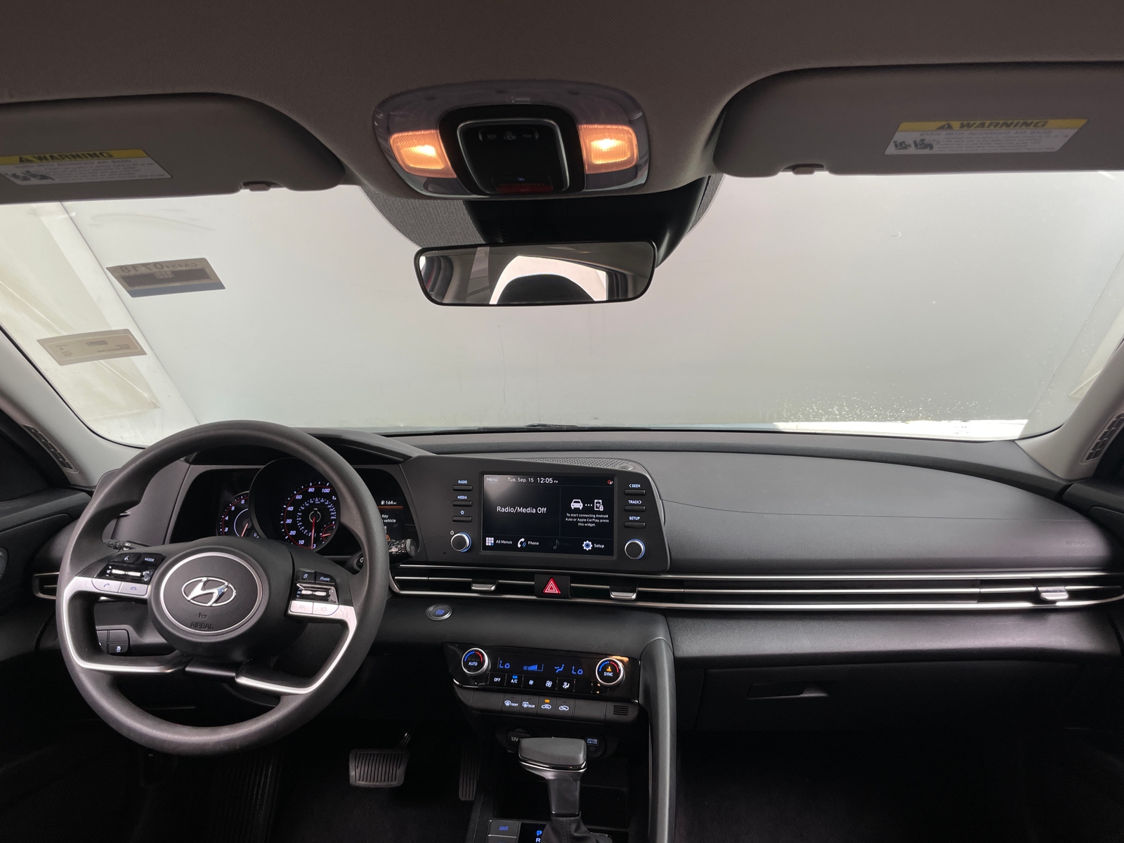 Thumbnail: 2023 Hyundai Elantra - 3