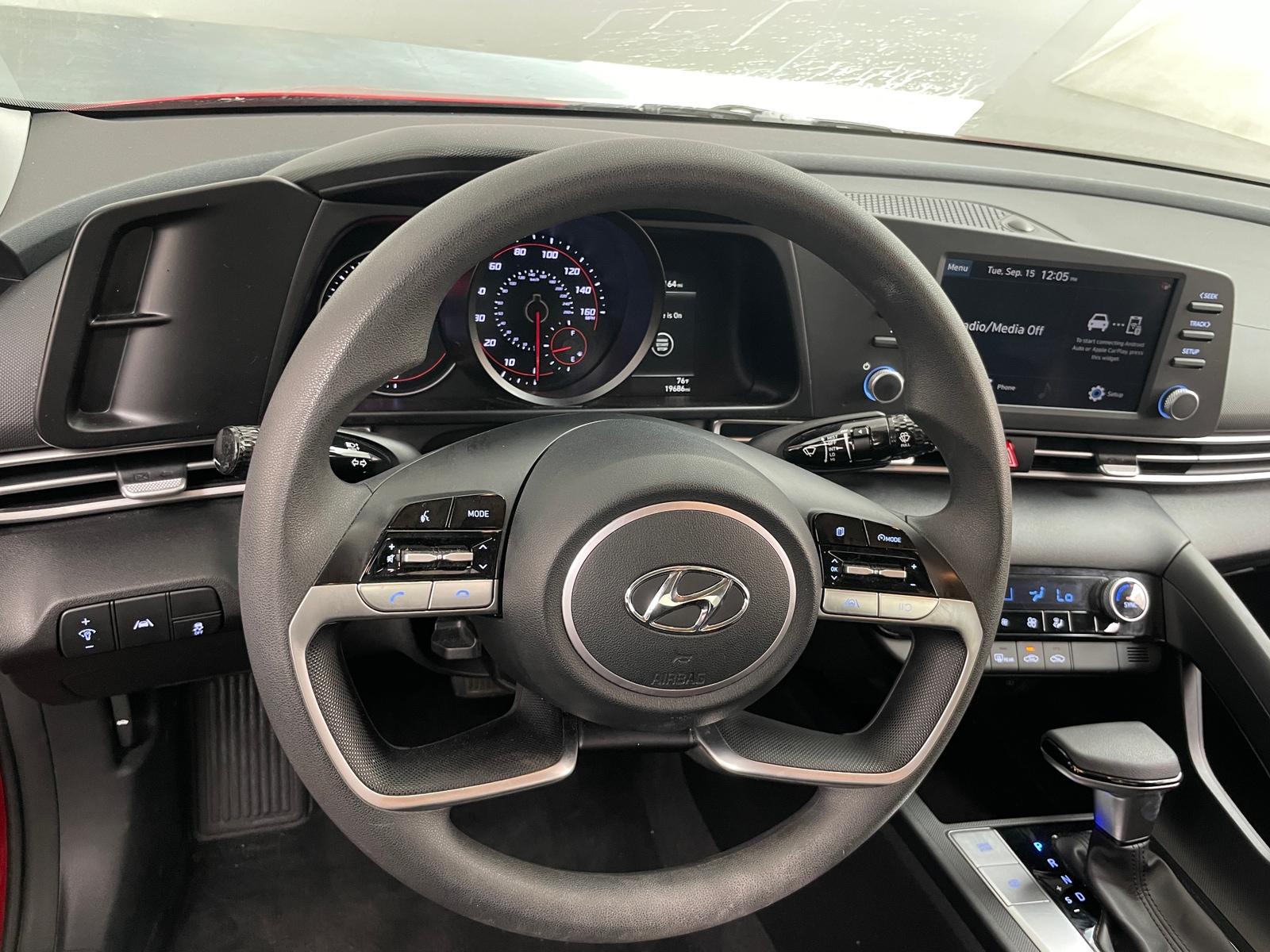 Thumbnail: 2023 Hyundai Elantra - 5