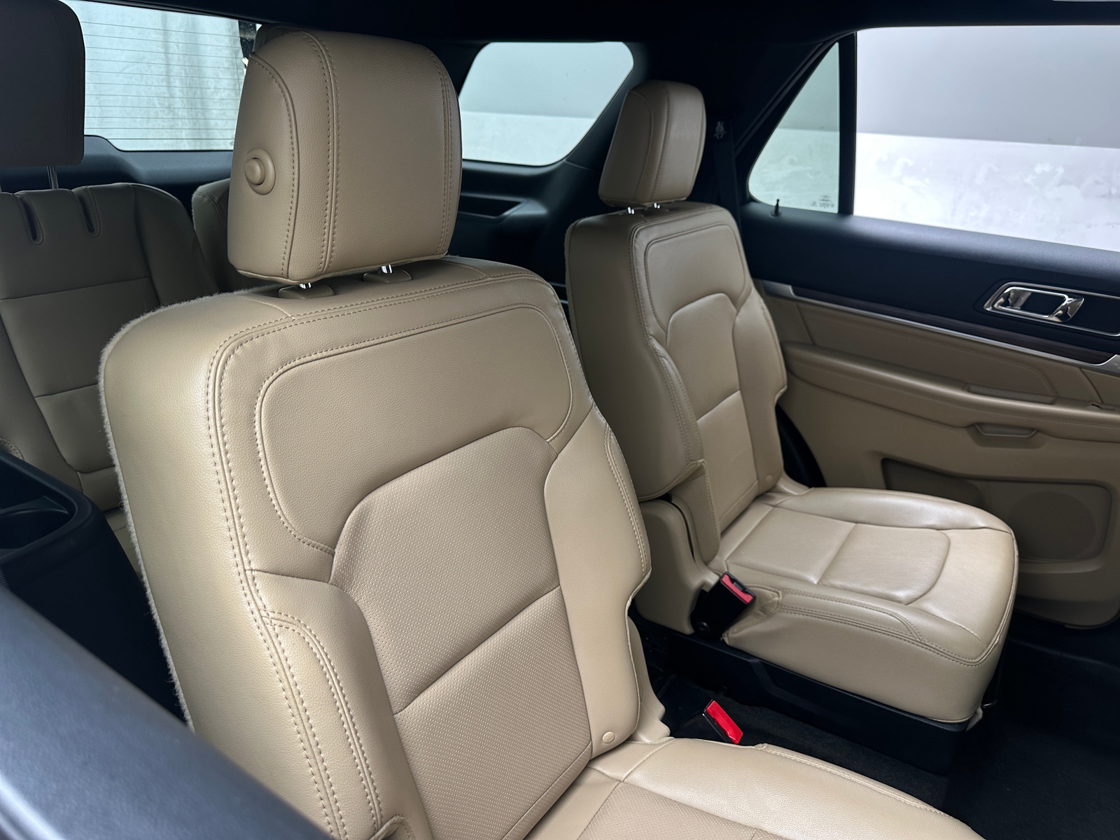 Thumbnail: 2017 Ford Explorer - 5