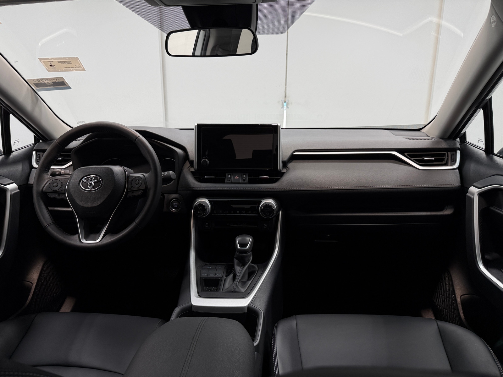 Thumbnail: 2025 Toyota RAV4 - 3