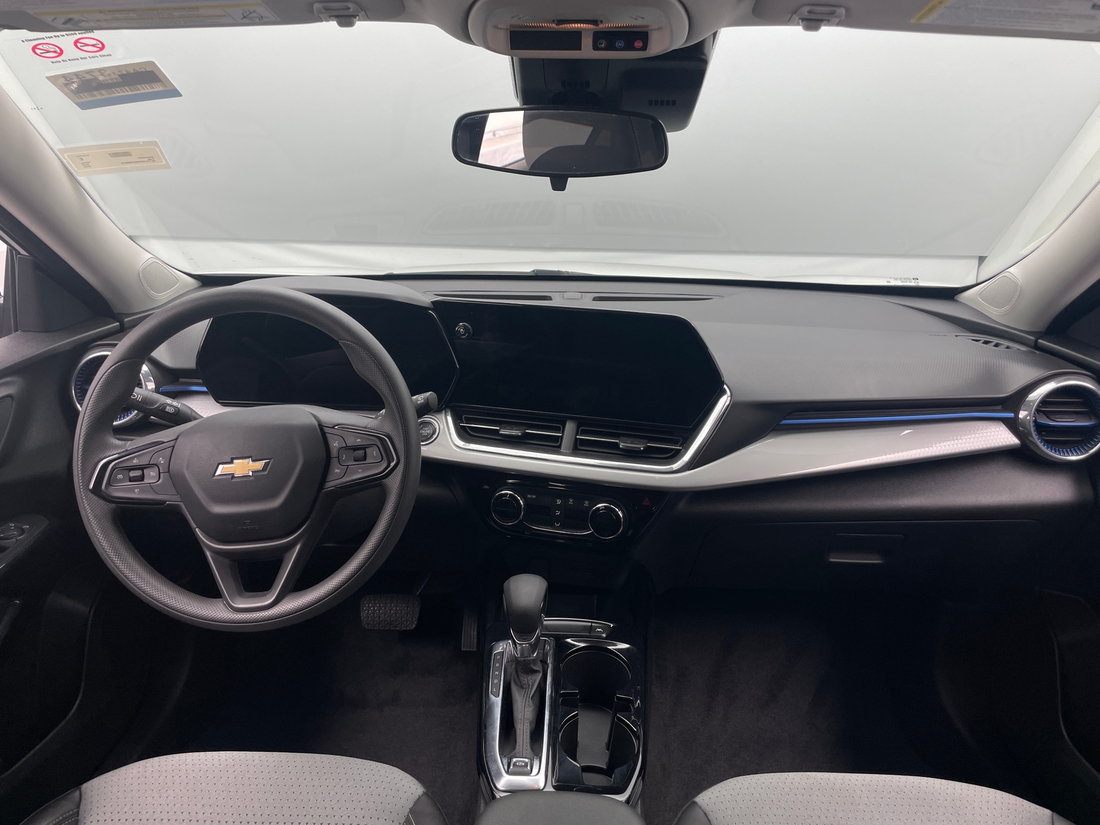 Thumbnail: 2025 Chevrolet Trax - 2