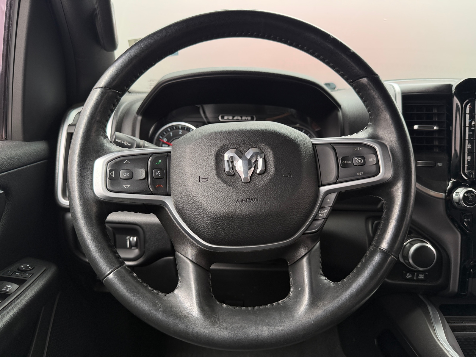 Thumbnail: 2022 RAM 1500 - 5