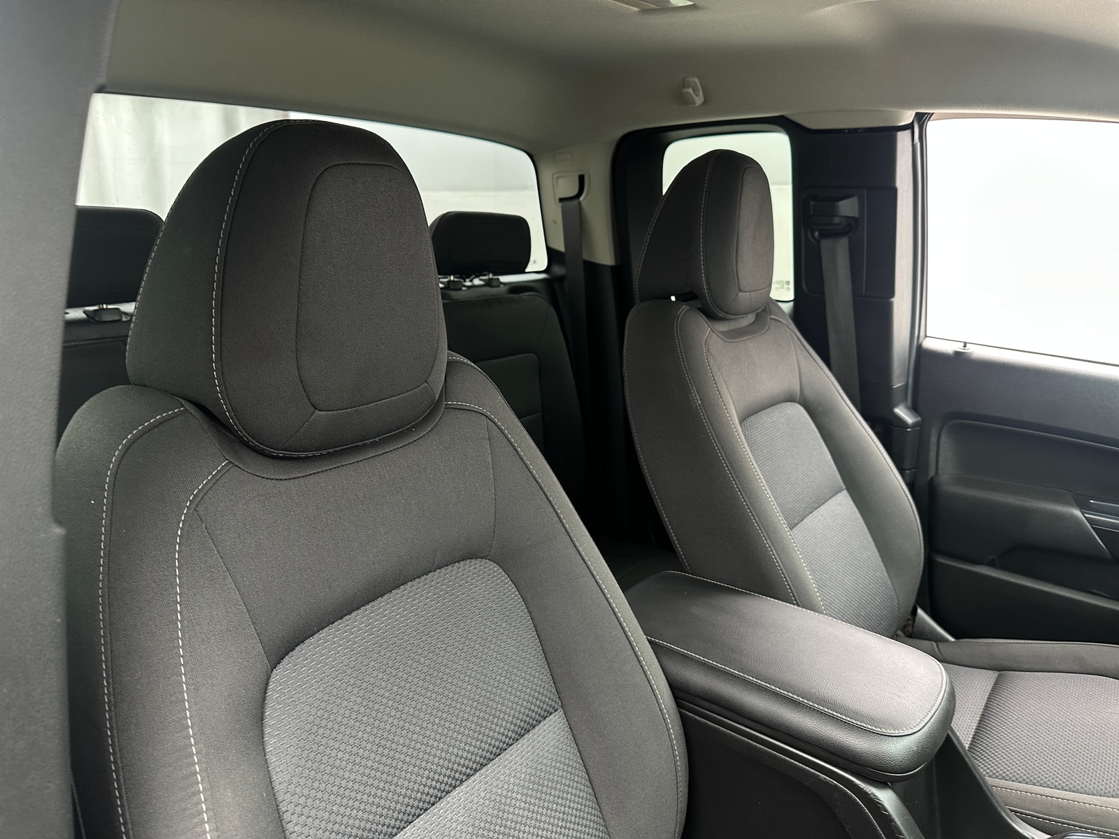 Thumbnail: 2021 Chevrolet Colorado - 2