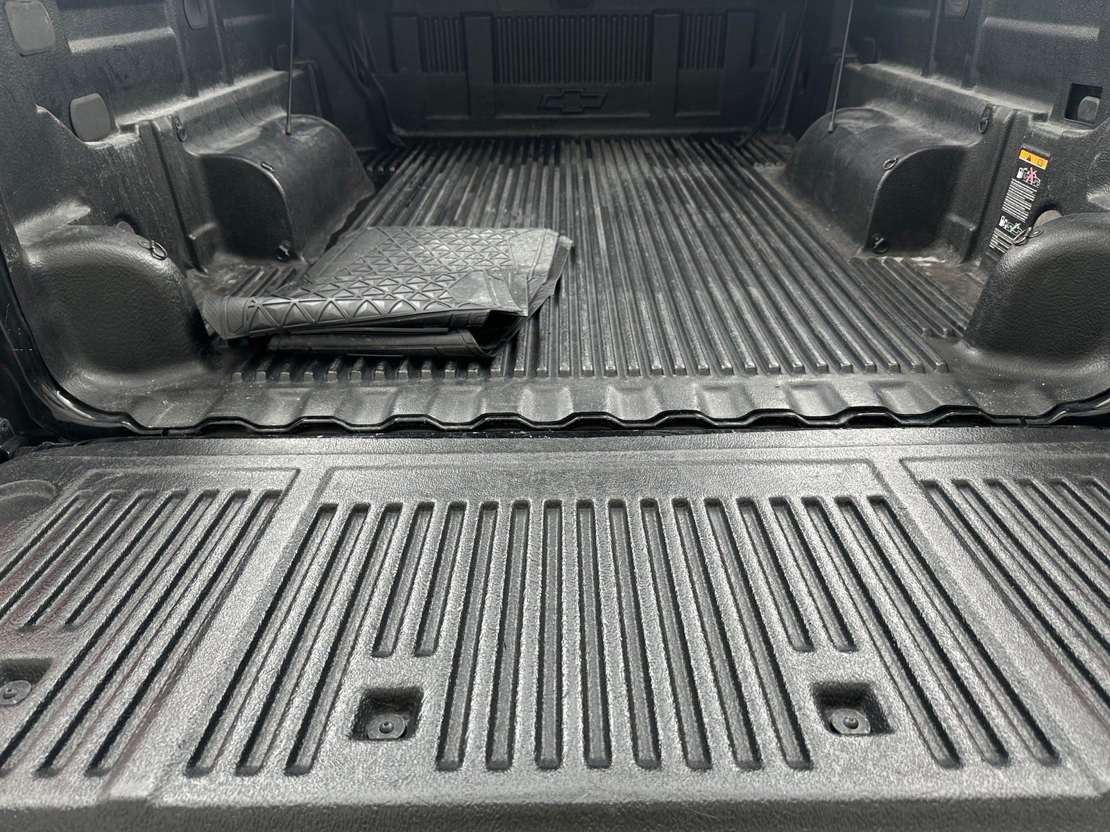 Thumbnail: 2021 Chevrolet Colorado - 5