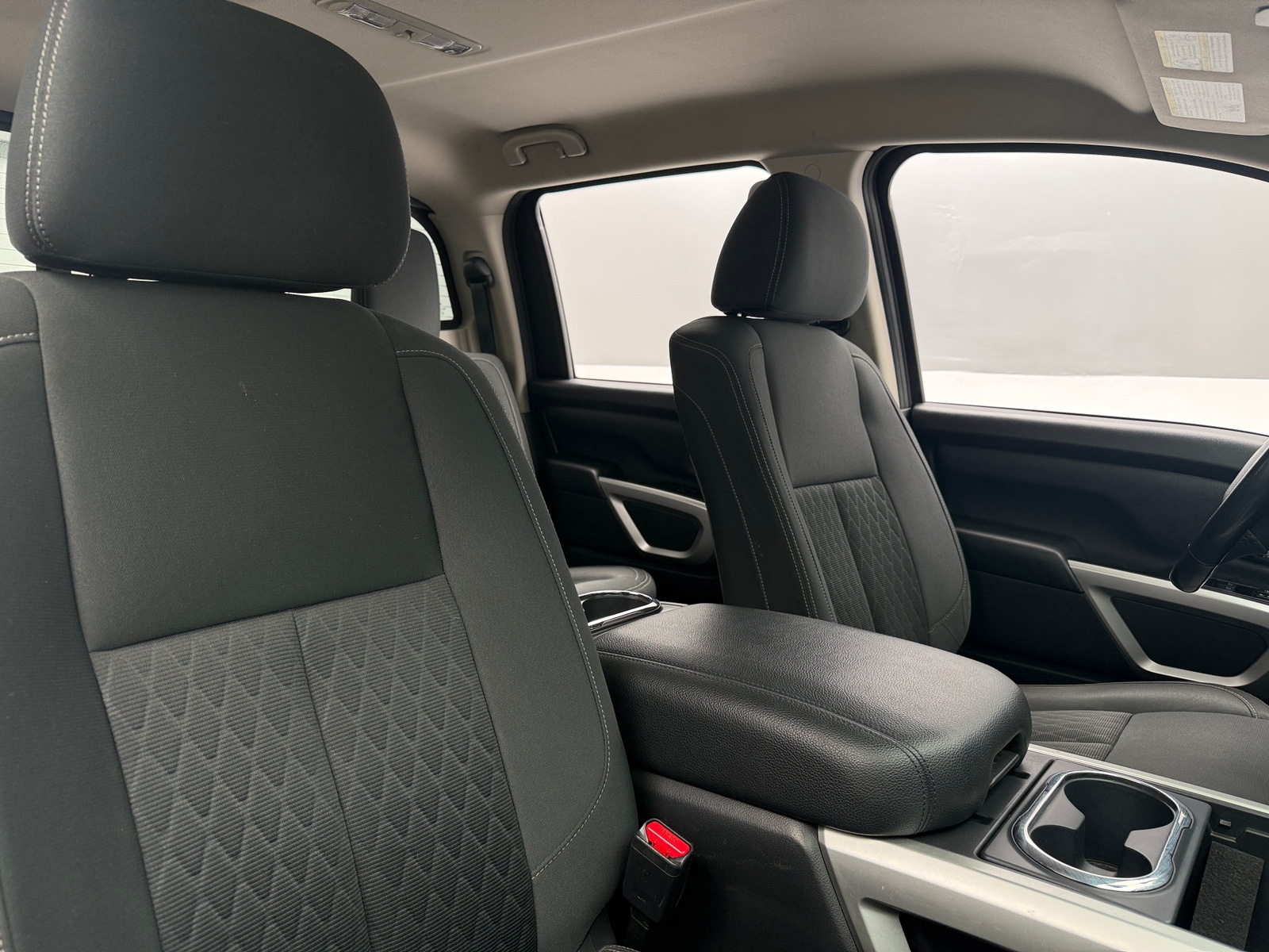 Thumbnail: 2019 Nissan Titan - 2