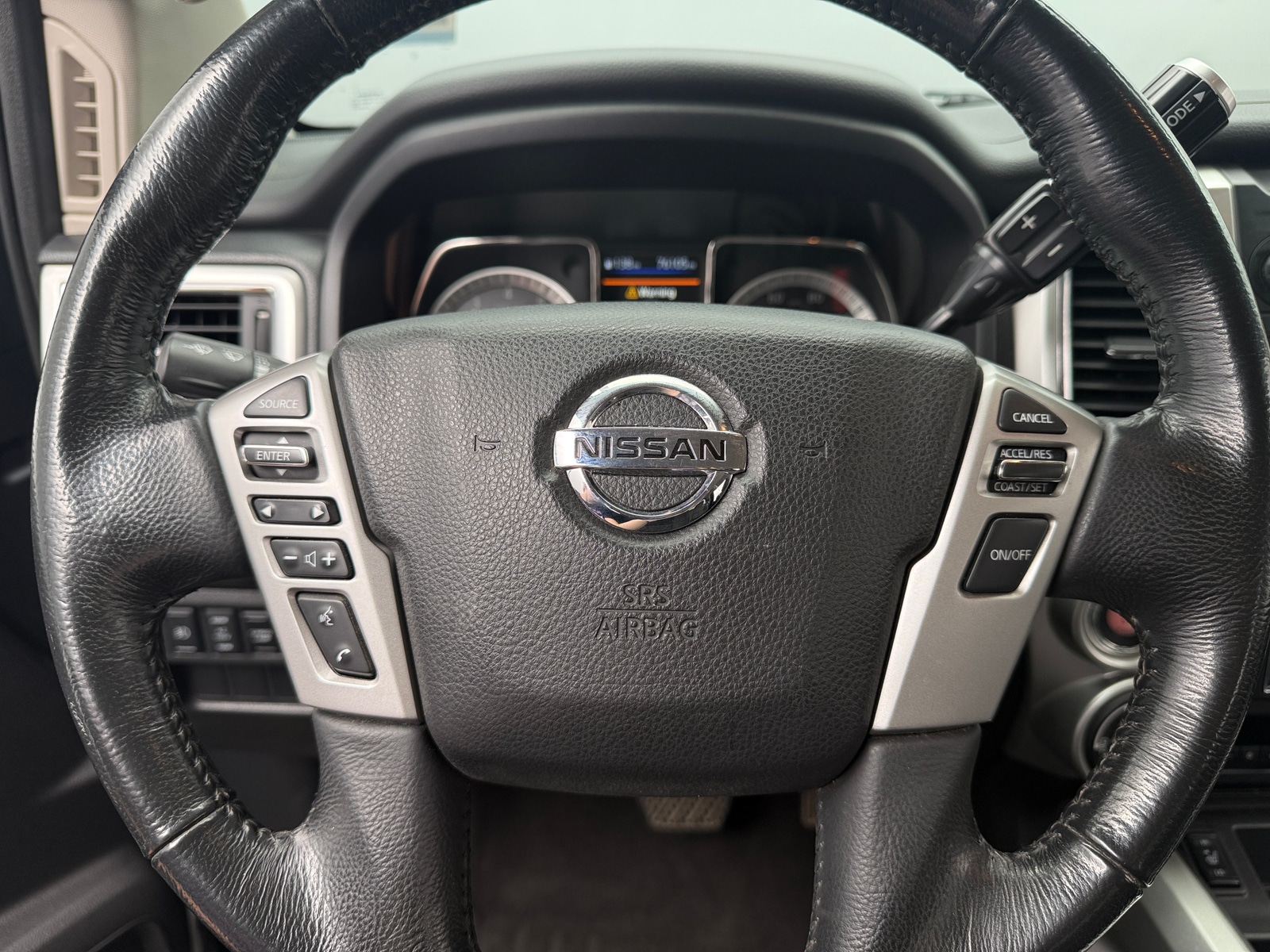 Thumbnail: 2019 Nissan Titan - 5