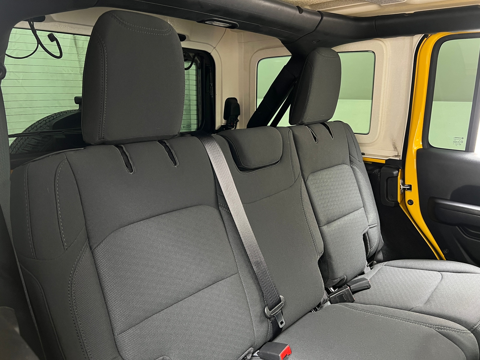 Thumbnail: 2021 Jeep Wrangler - 6
