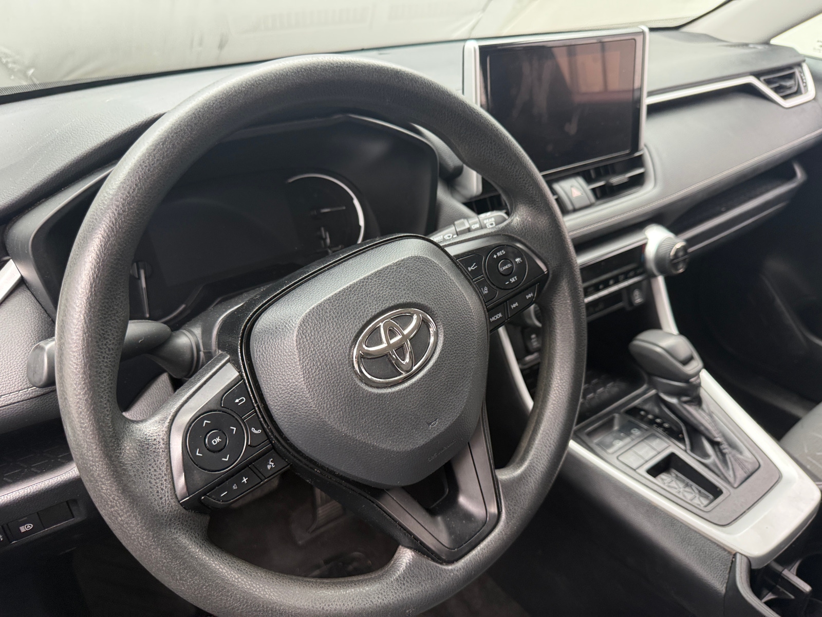 Thumbnail: 2024 Toyota RAV4 - 5