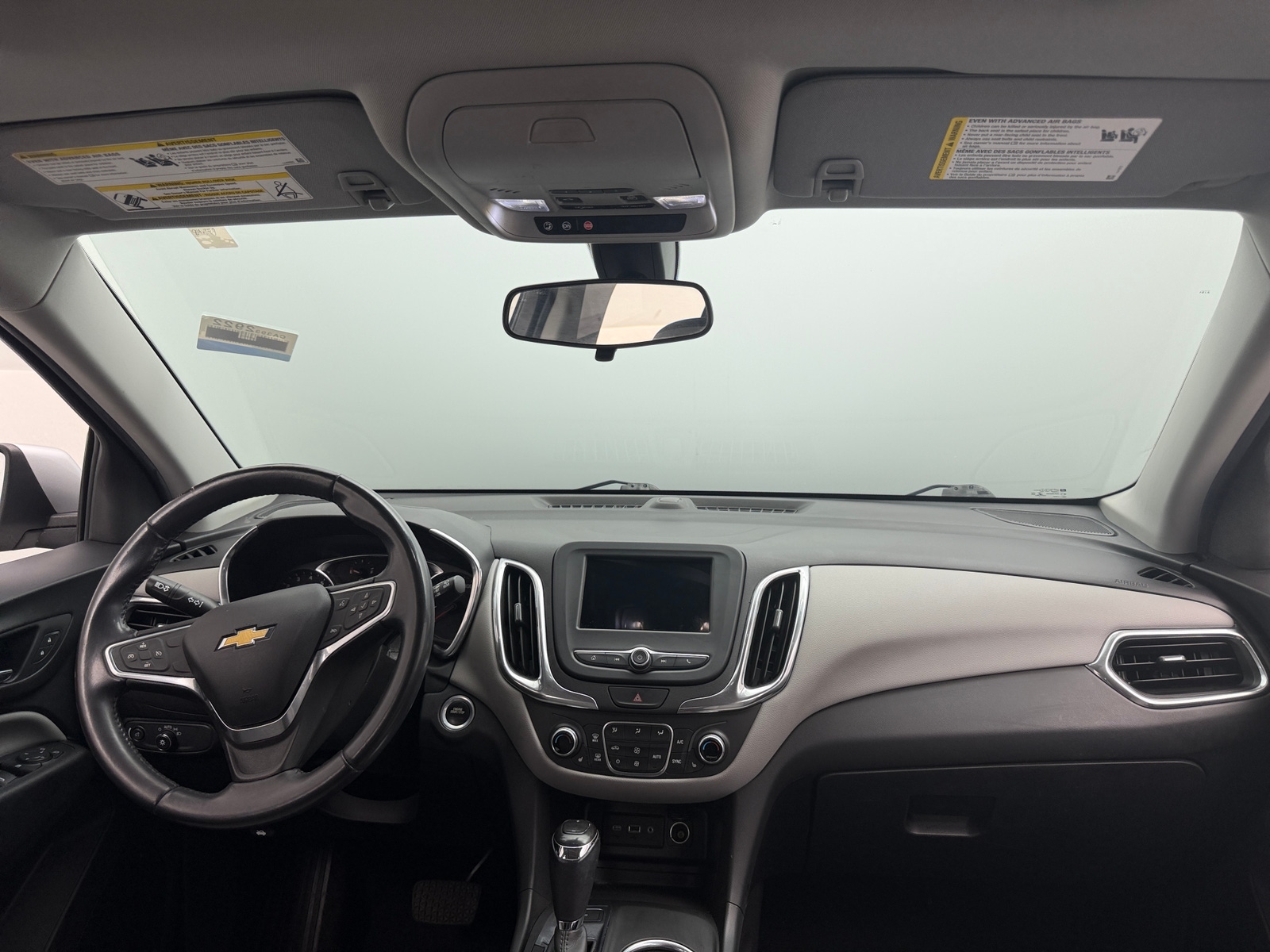 Thumbnail: 2019 Chevrolet Equinox - 3