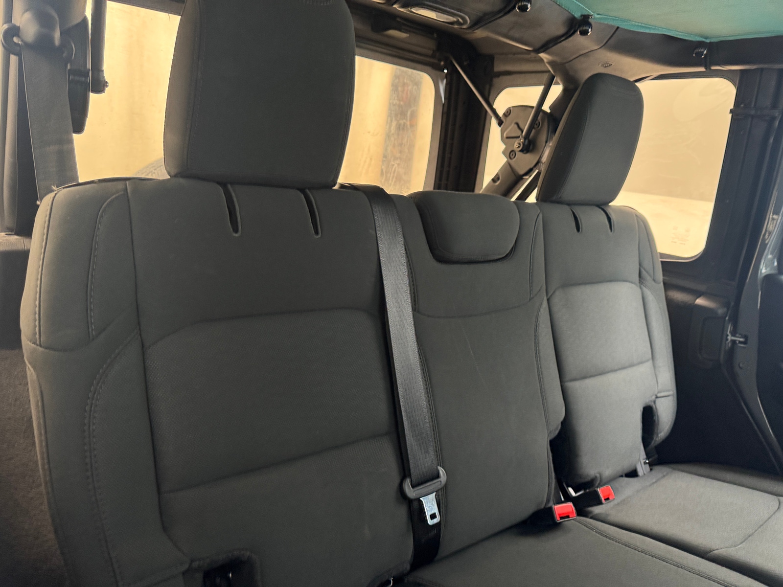 Thumbnail: 2019 Jeep Wrangler - 6