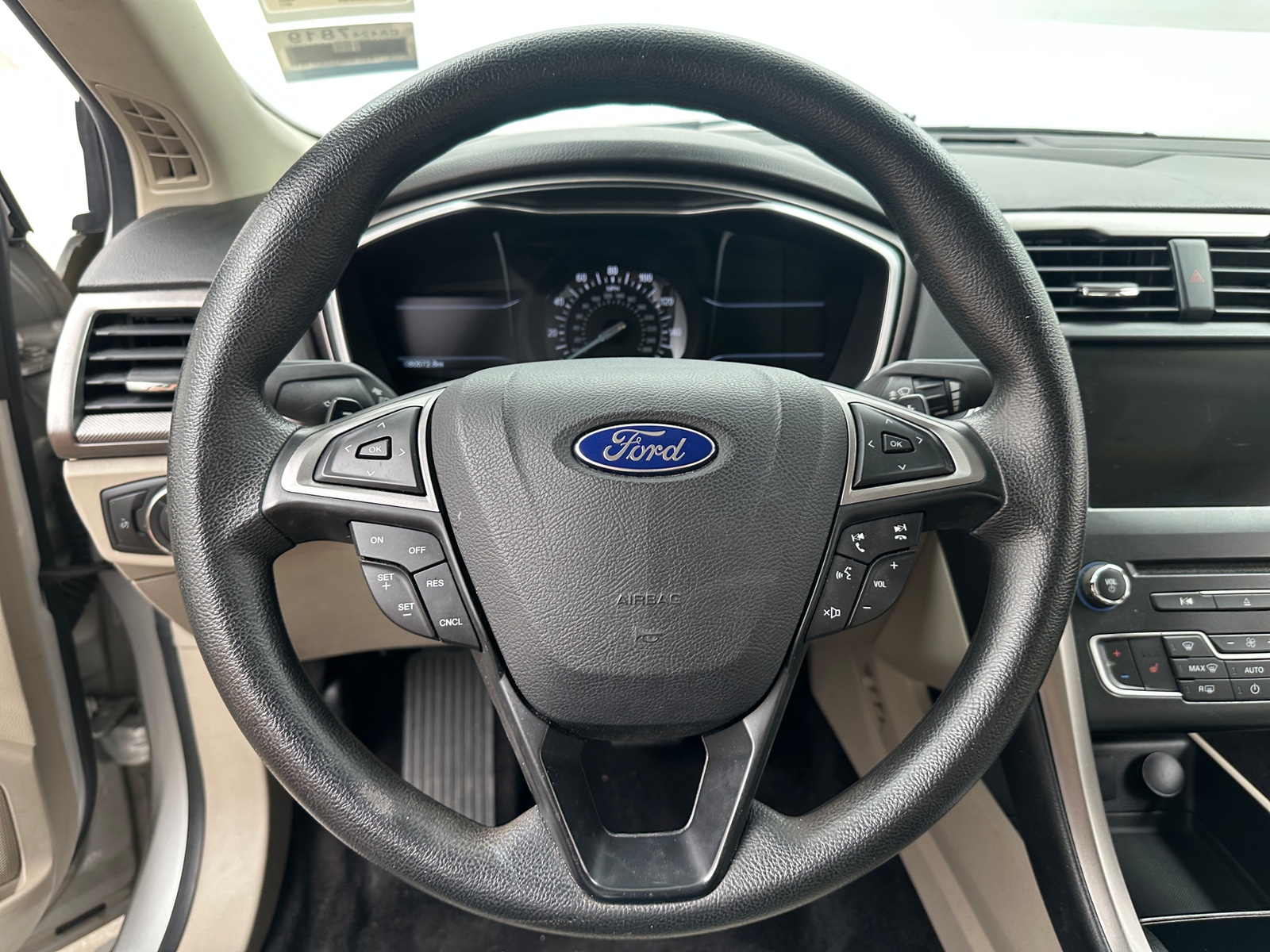 Thumbnail: 2017 Ford Fusion - 5