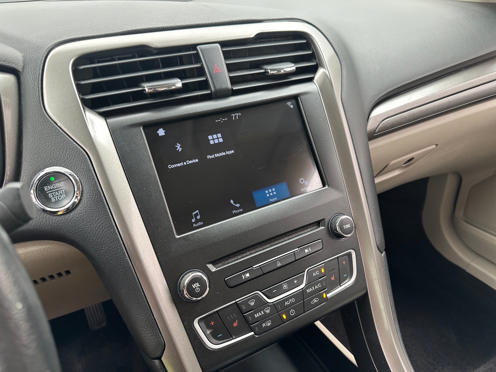 Thumbnail: 2017 Ford Fusion - 4