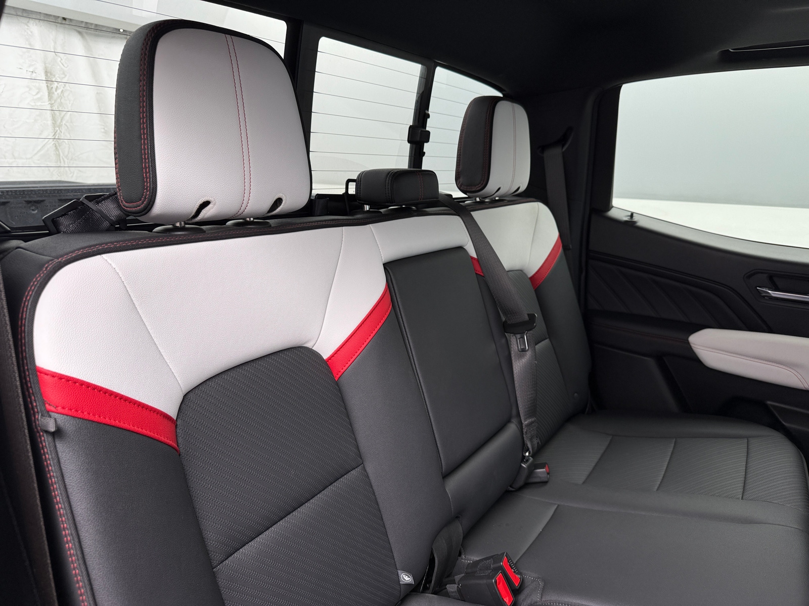 Thumbnail: 2024 GMC Canyon - 5