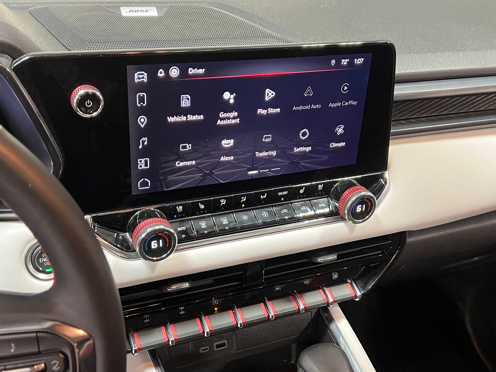 Thumbnail: 2024 GMC Canyon - 3