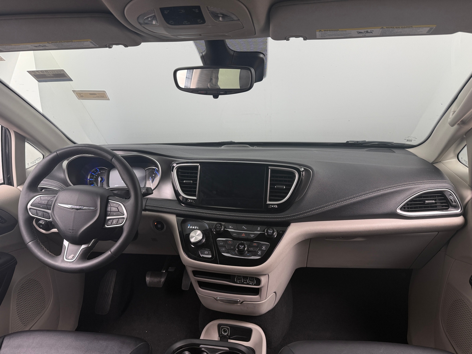 Thumbnail: 2024 Chrysler Pacifica - 2
