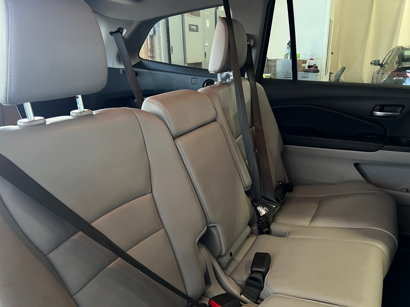 Thumbnail: 2017 Honda Pilot - 5