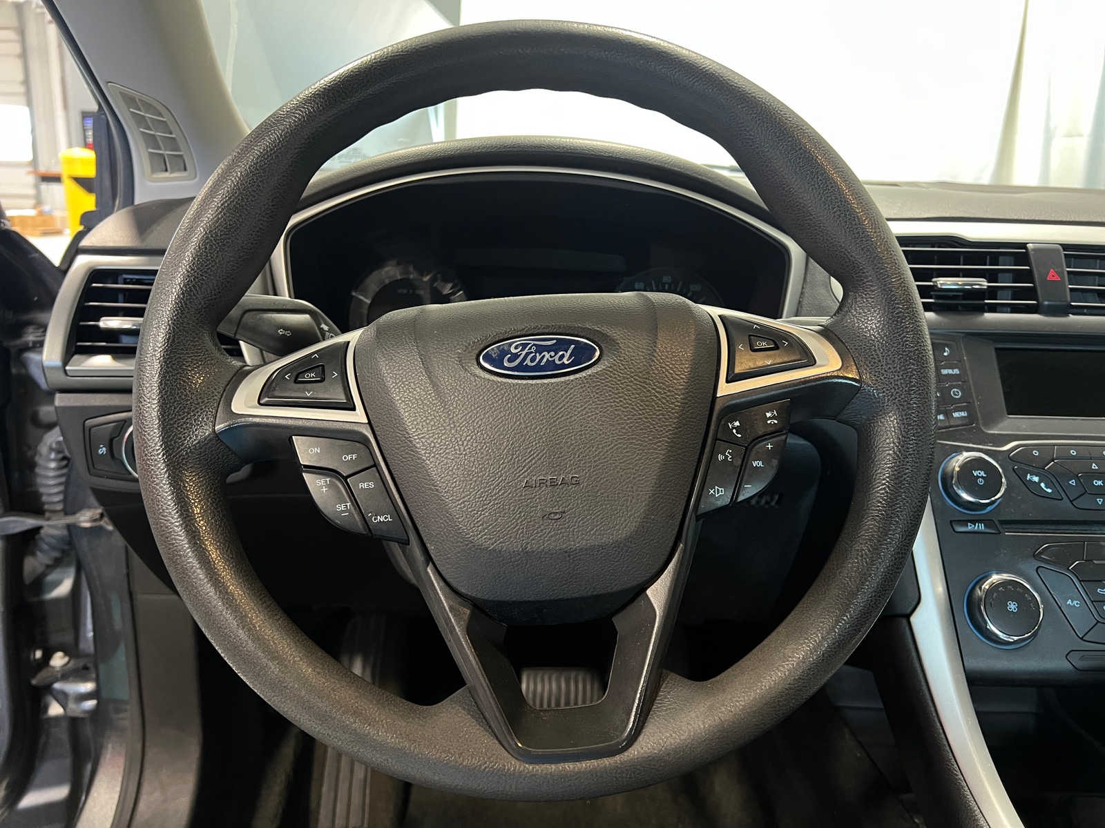 Thumbnail: 2015 Ford Fusion - 5