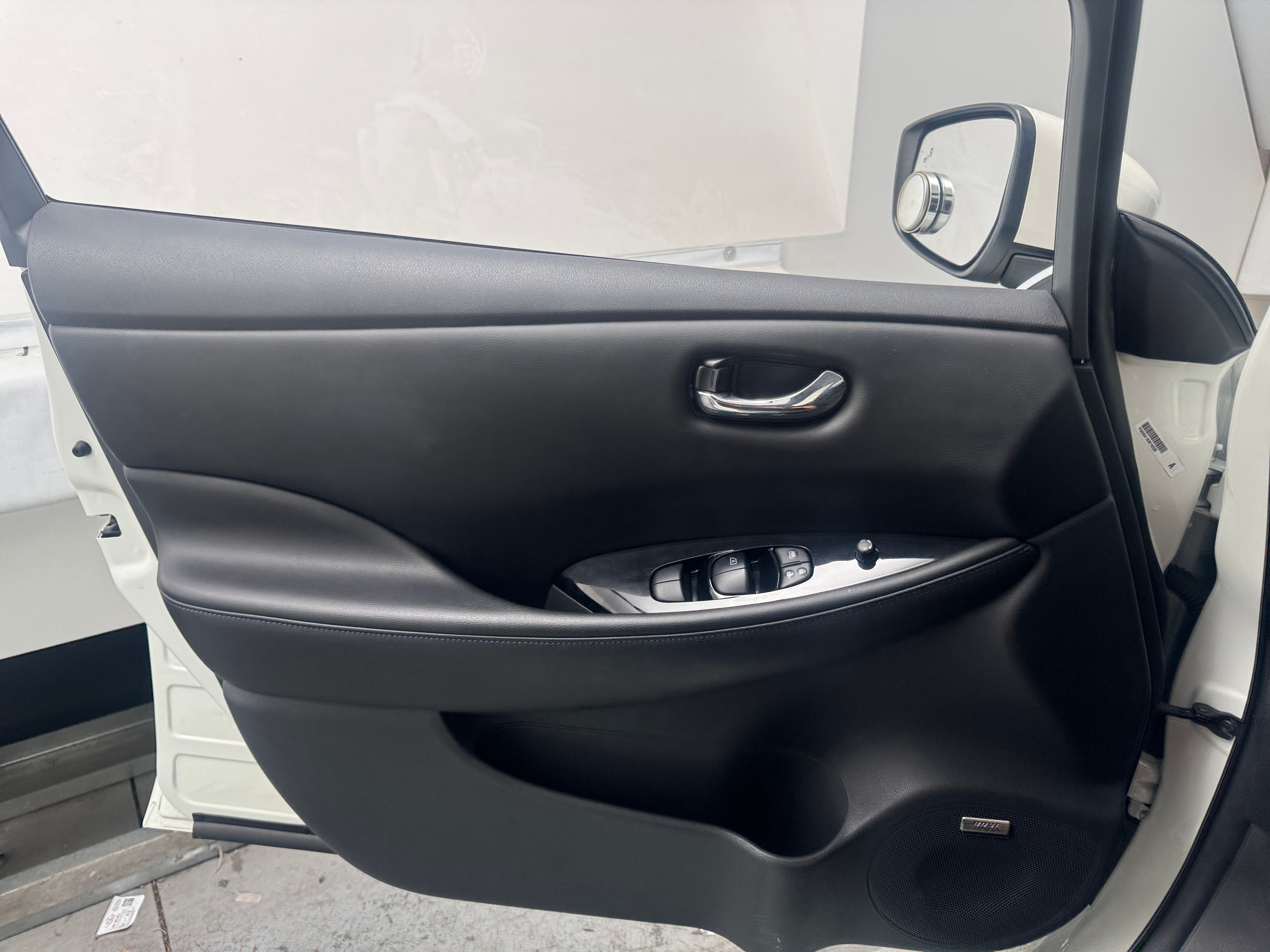 Used 2018 Nissan LEAF SL with VIN 1N4AZ1CP4JC306813 for sale in Auburn, WA