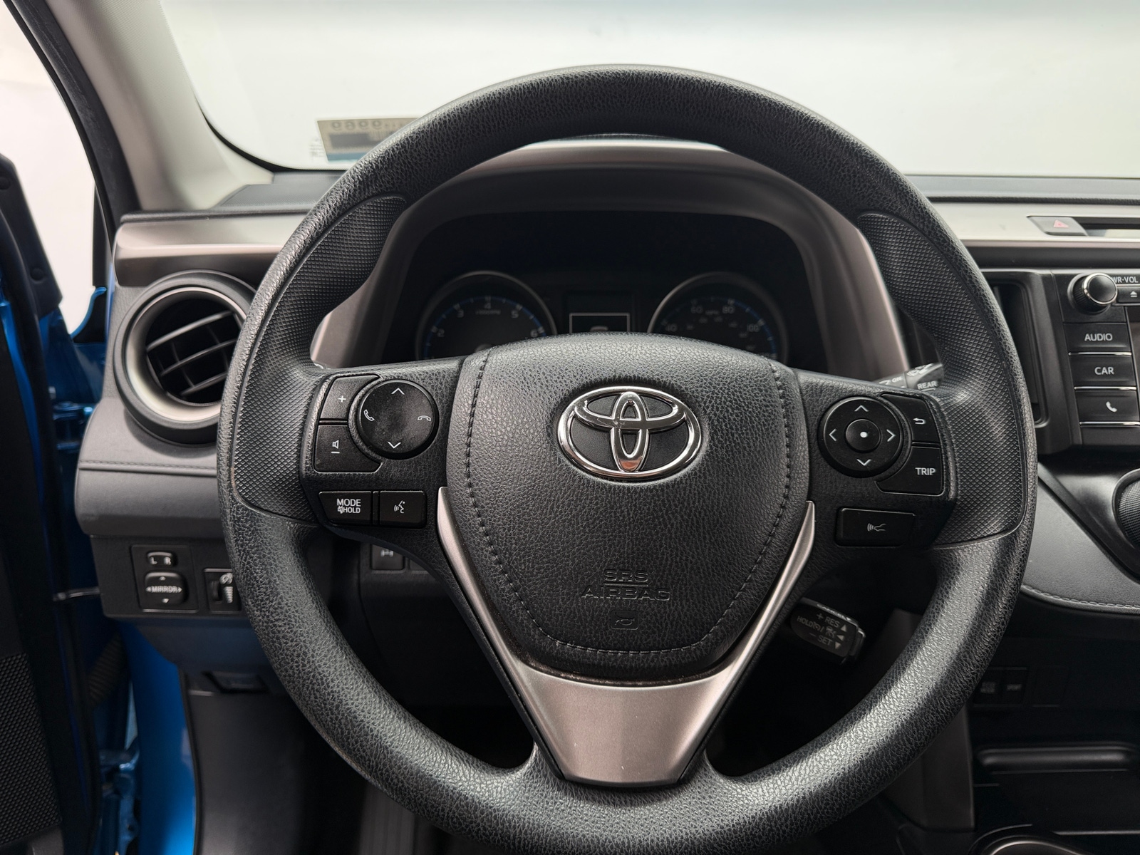 Thumbnail: 2018 Toyota RAV4 - 5