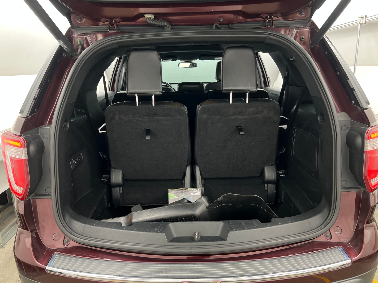 Thumbnail: 2018 Ford Explorer - 6