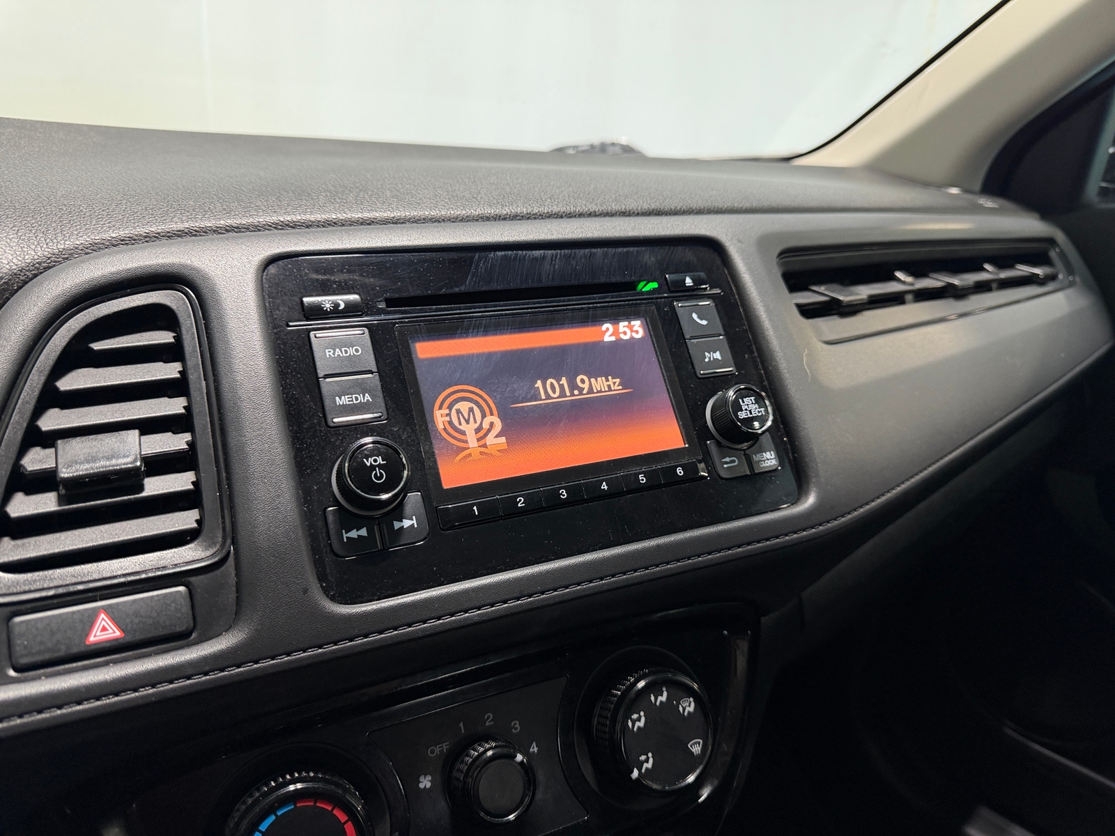 Thumbnail: 2021 Honda HR-V - 4