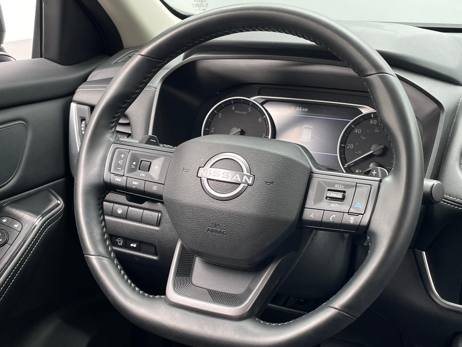 Thumbnail: 2025 Nissan Rogue - 5