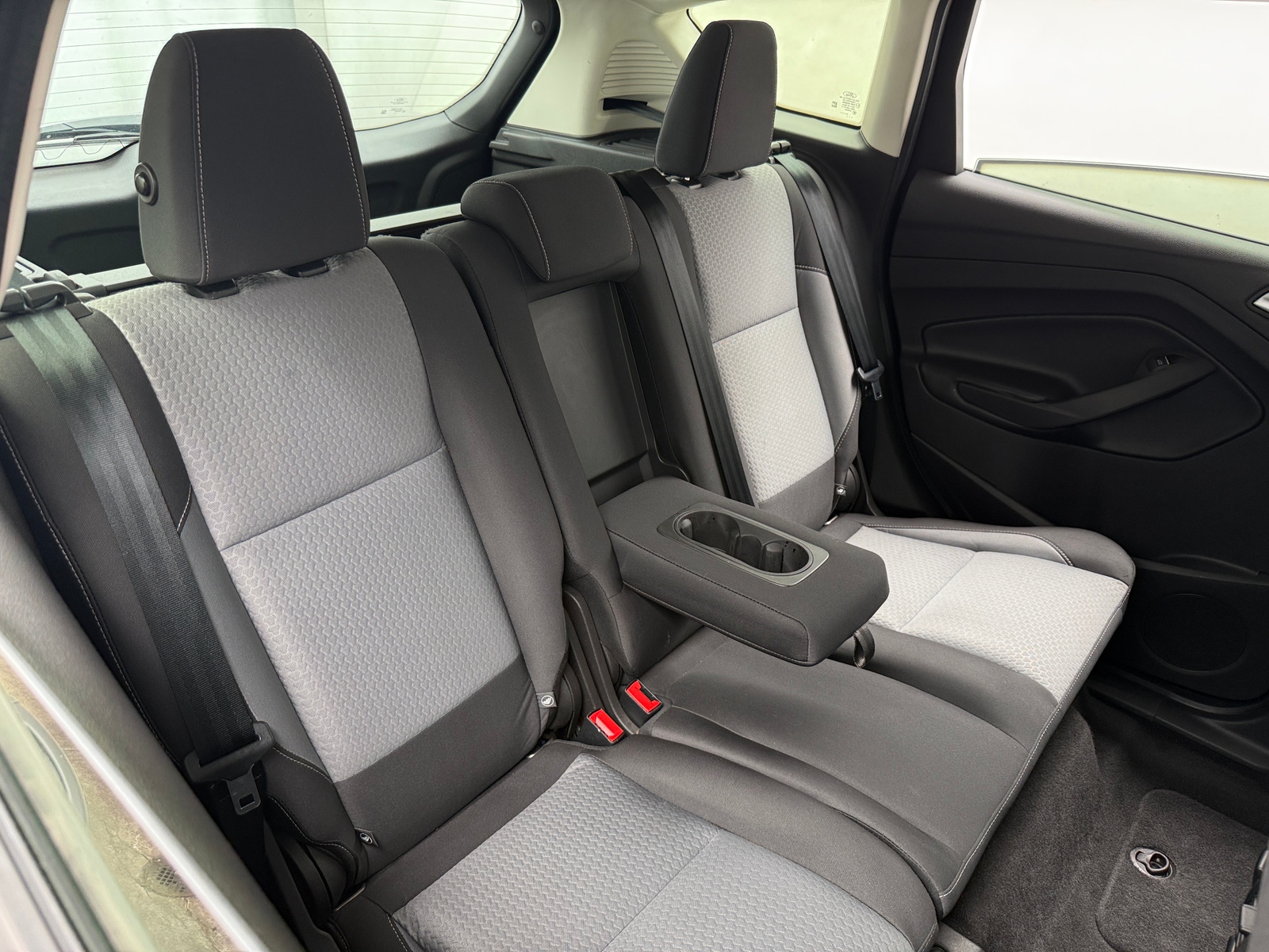 Thumbnail: 2017 Ford C-Max - 6