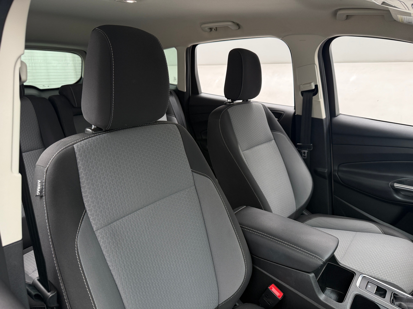 Thumbnail: 2019 Ford Escape - 2
