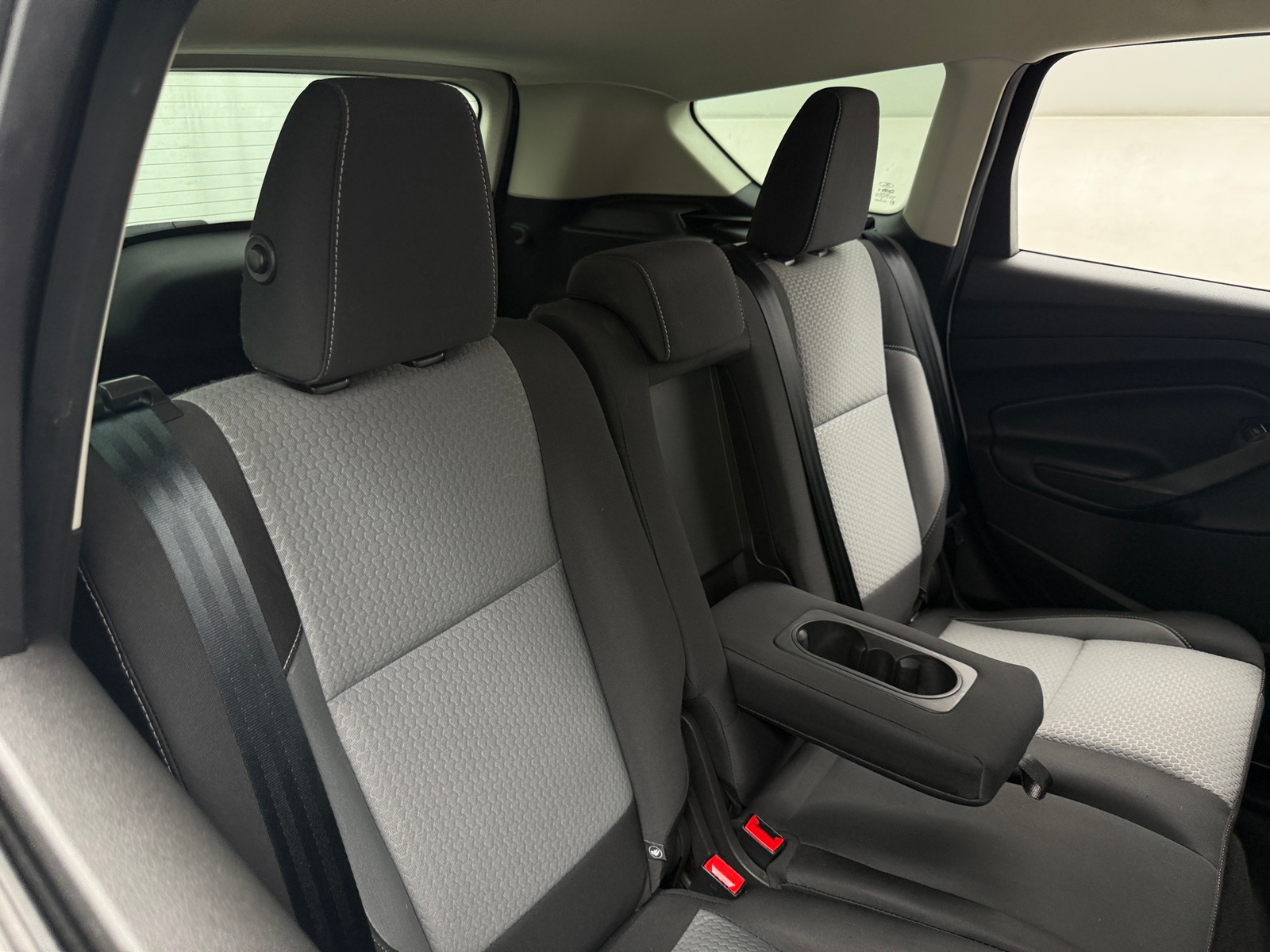 Thumbnail: 2019 Ford Escape - 6