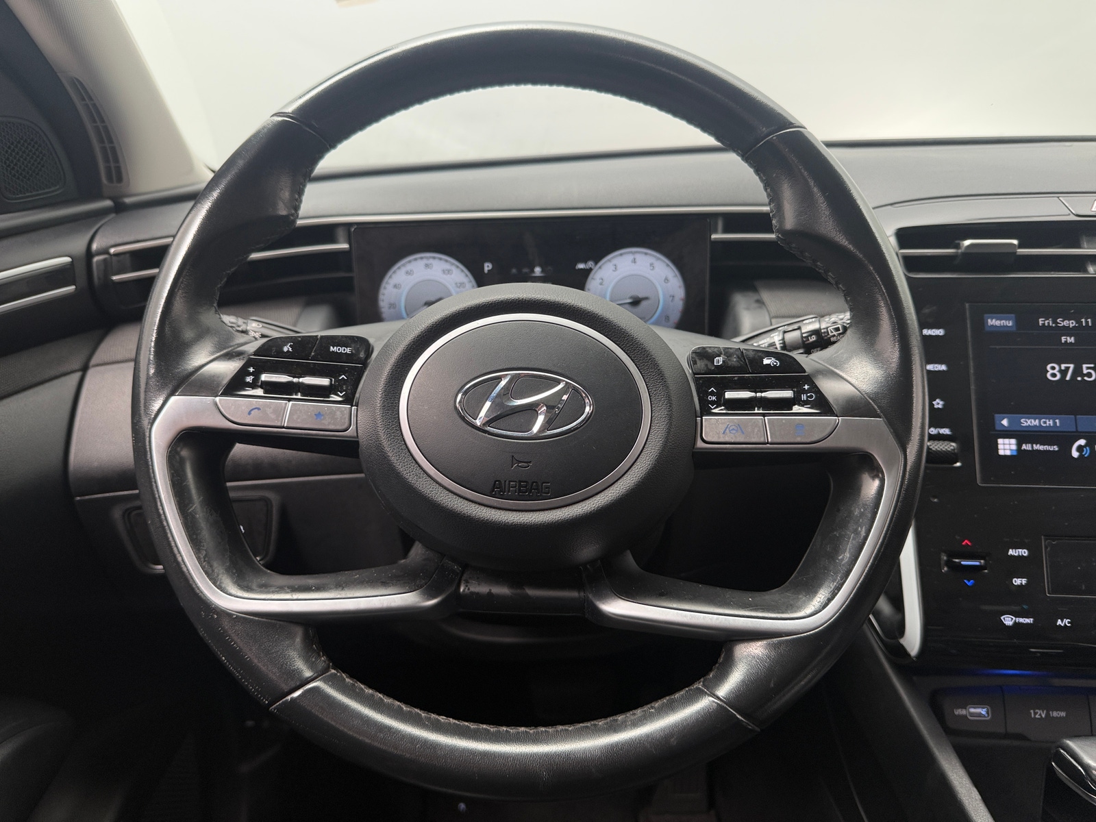 Thumbnail: 2023 Hyundai Tucson - 4