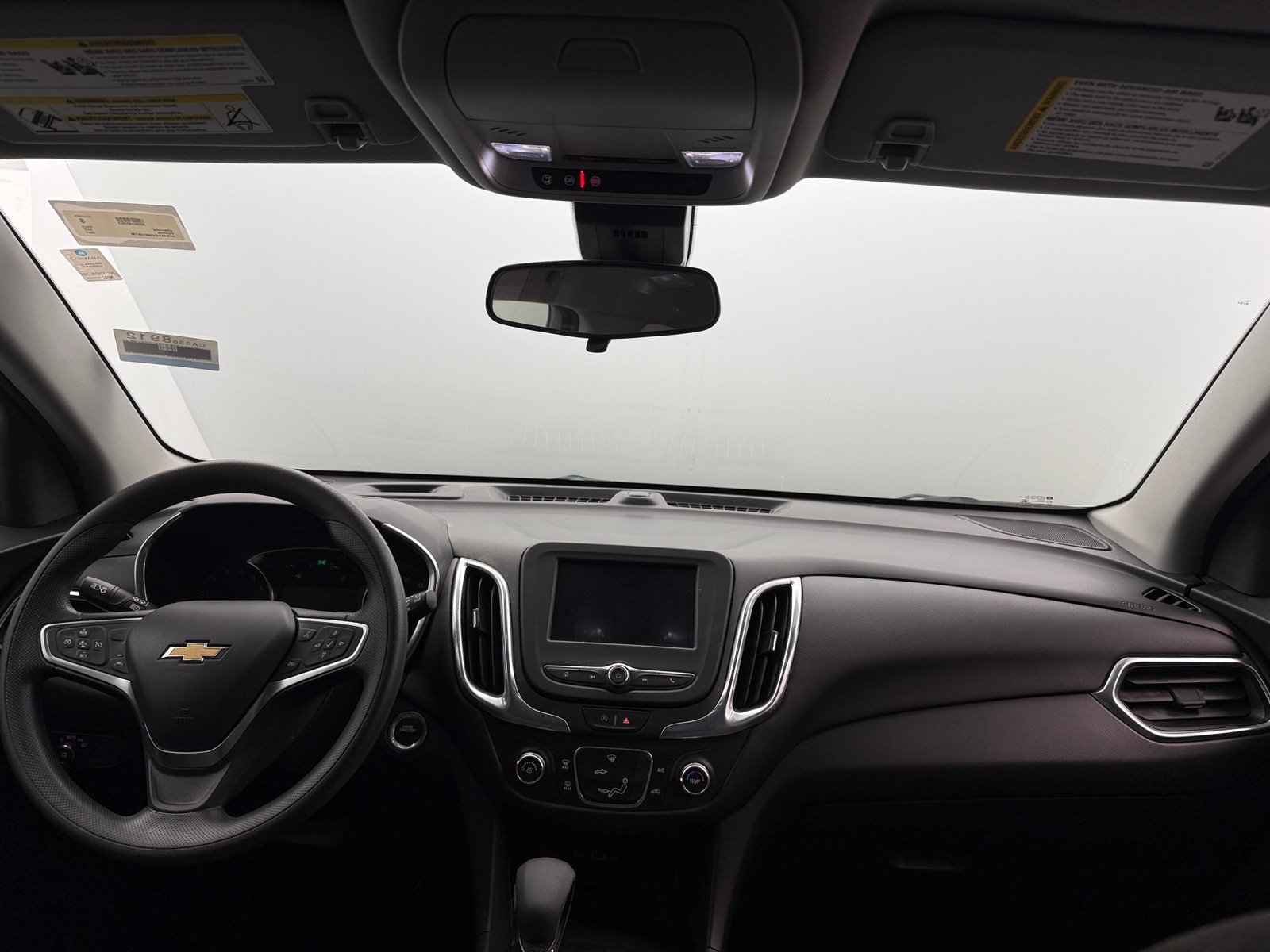 Thumbnail: 2022 Chevrolet Equinox - 3