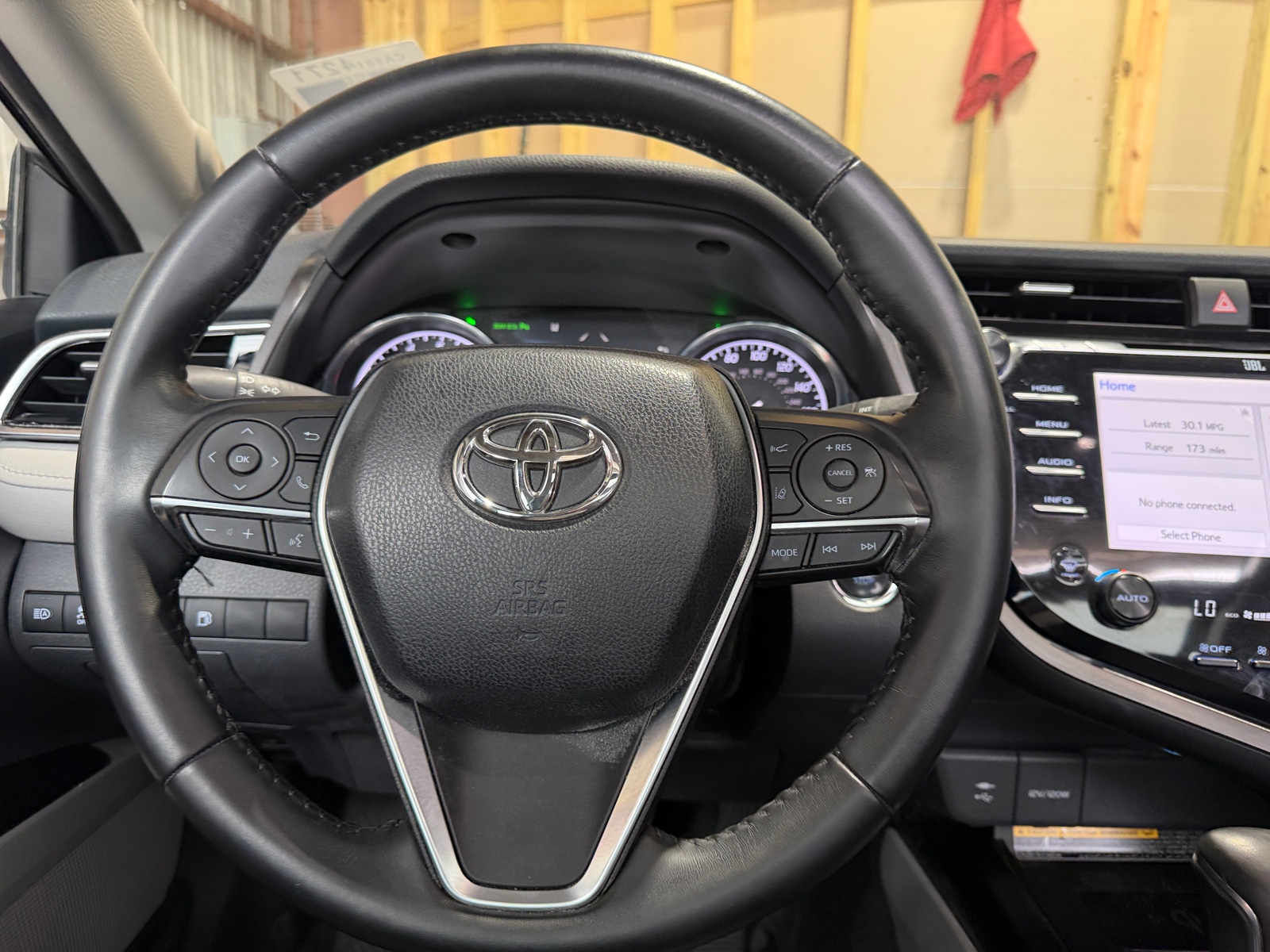 Thumbnail: 2018 Toyota Camry - 5