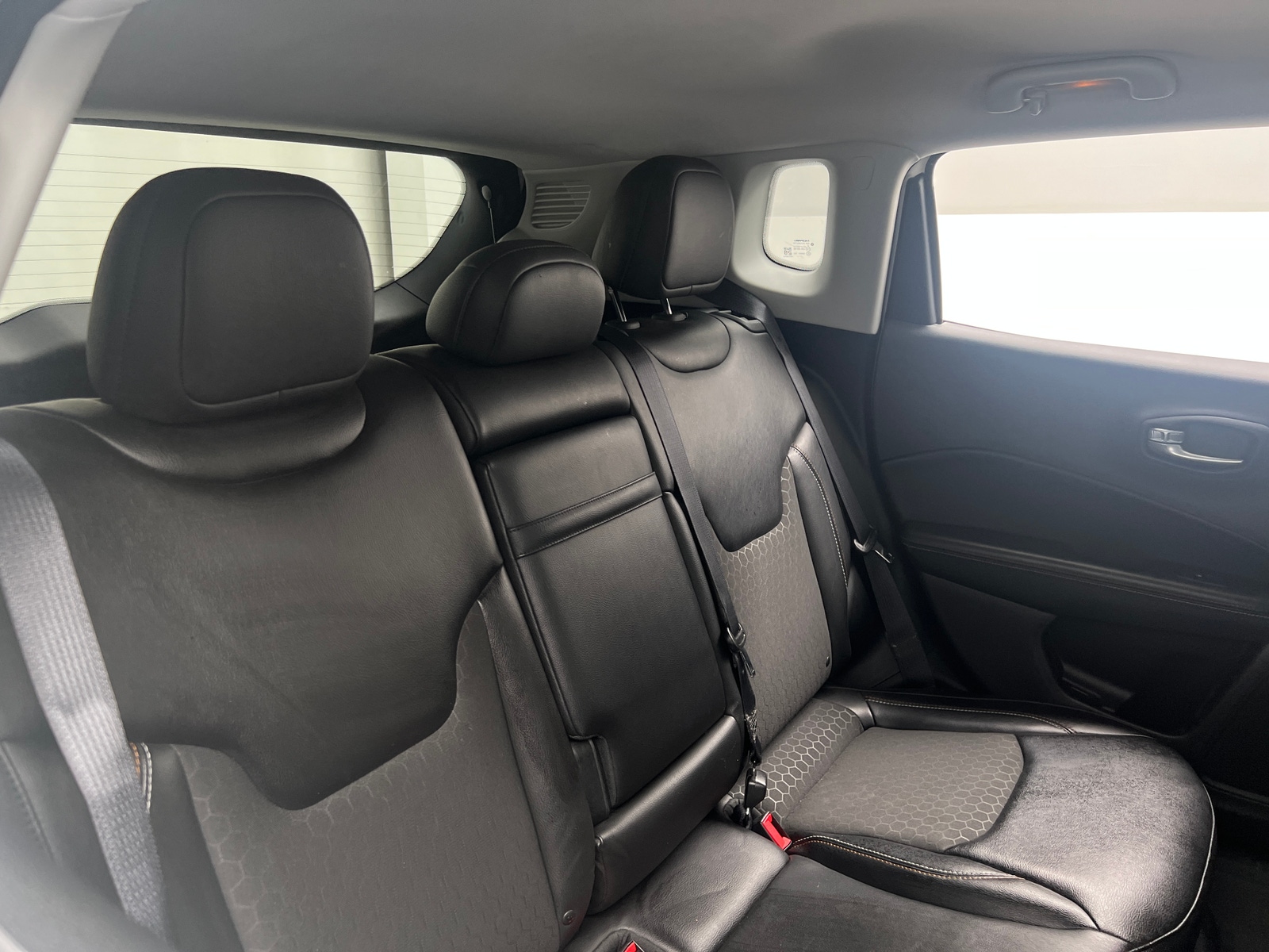 Thumbnail: 2018 Jeep Compass - 6