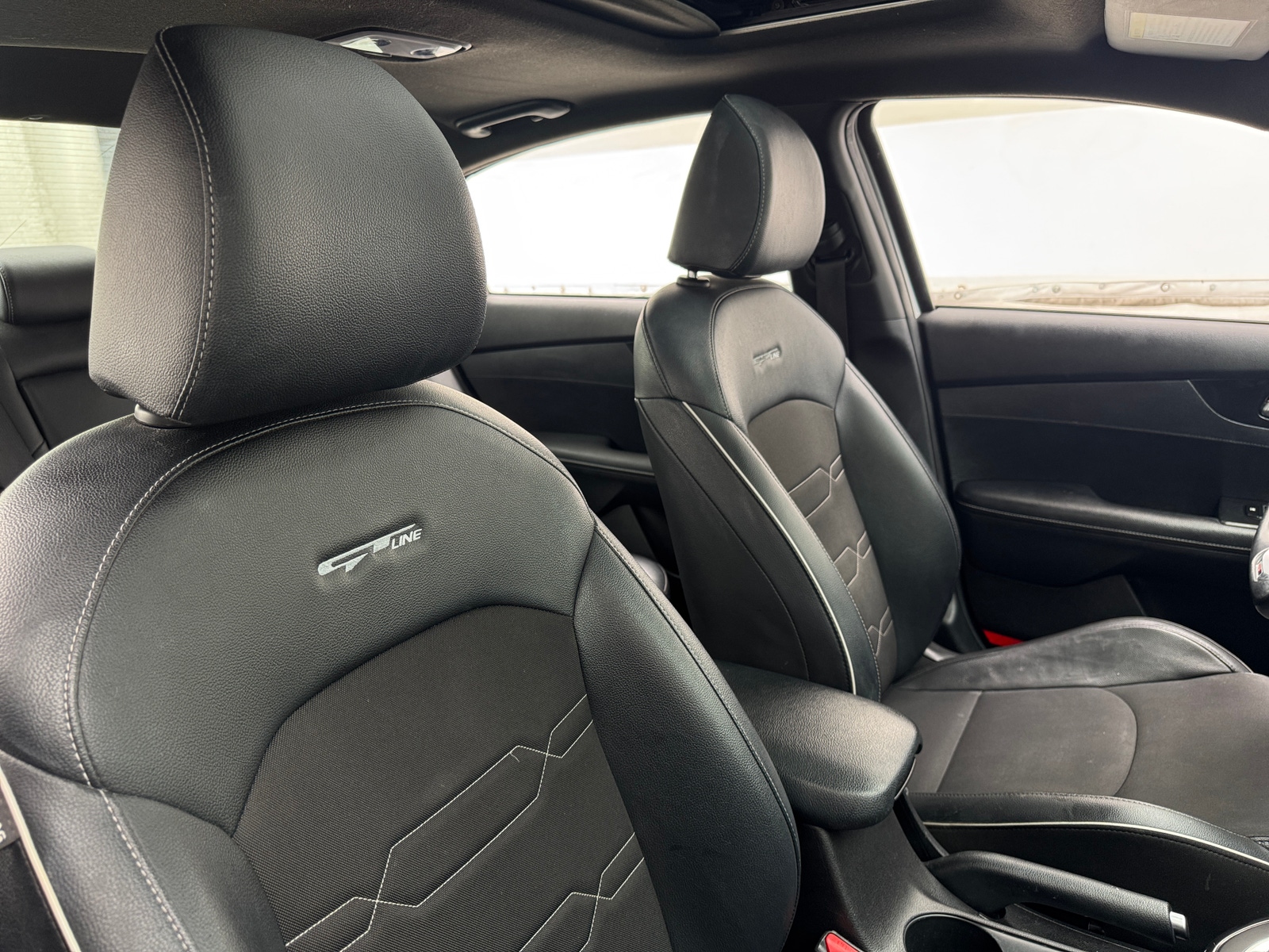 Thumbnail: 2021 Kia Forte - 2