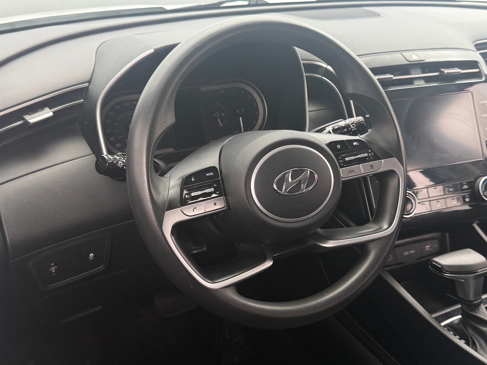 Thumbnail: 2022 Hyundai Tucson - 5