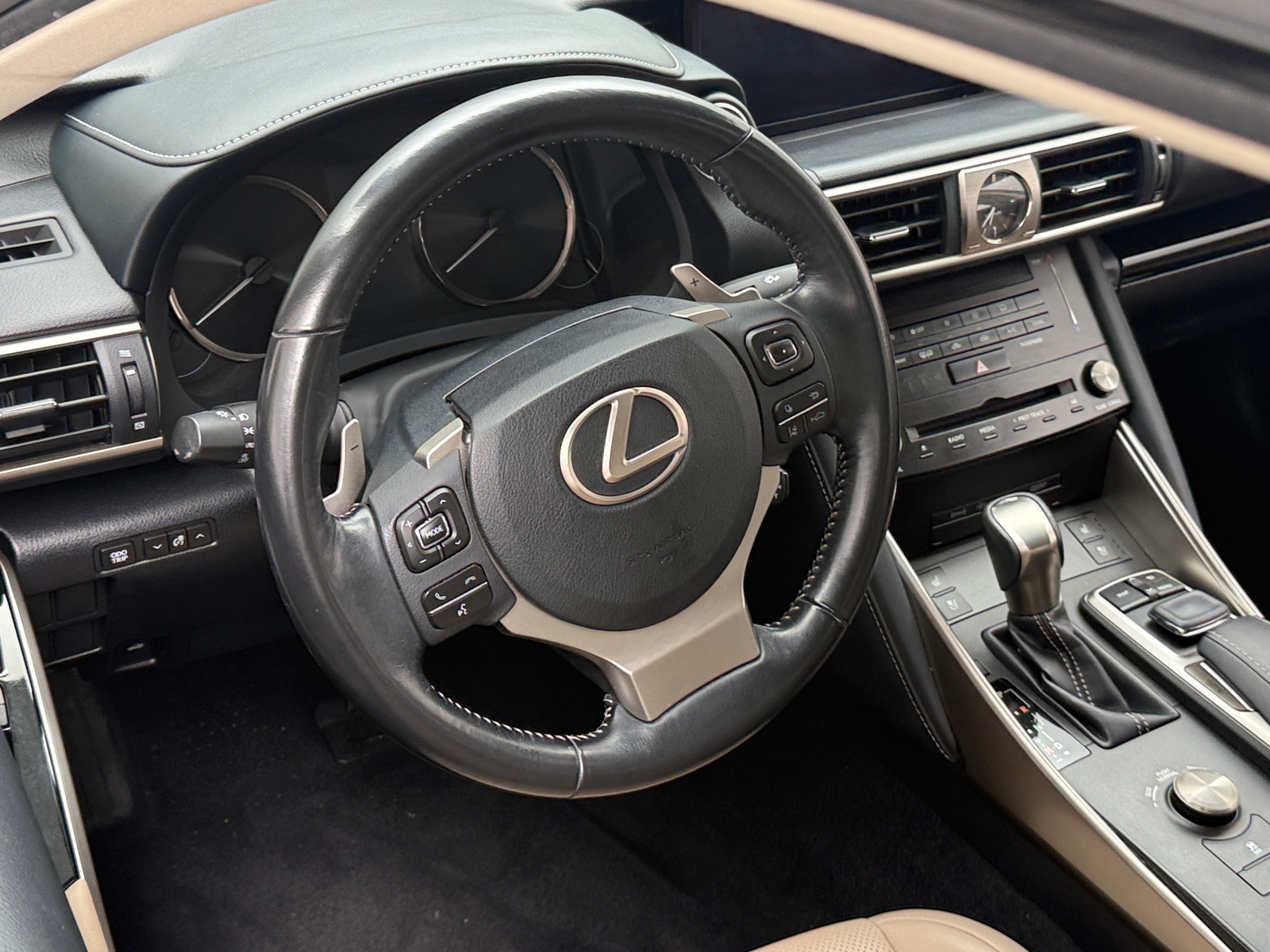 Thumbnail: 2017 Lexus IS - 5