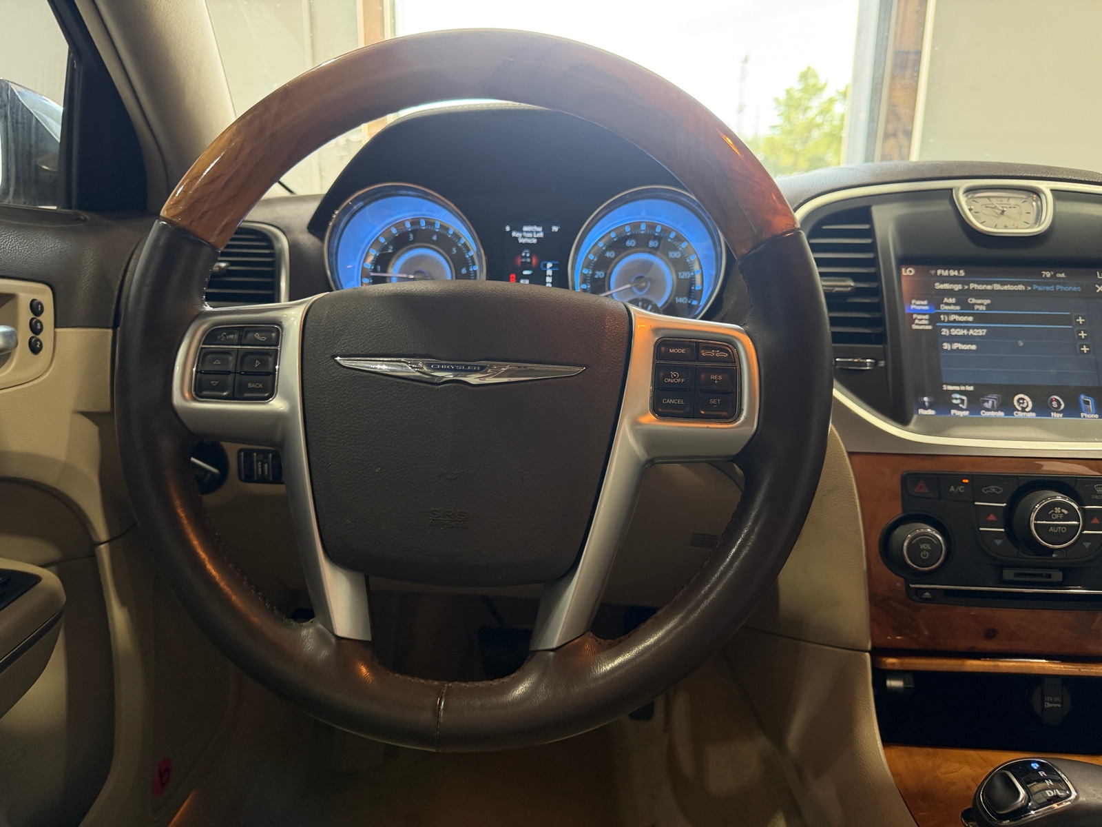 Thumbnail: 2013 Chrysler 300 - 4
