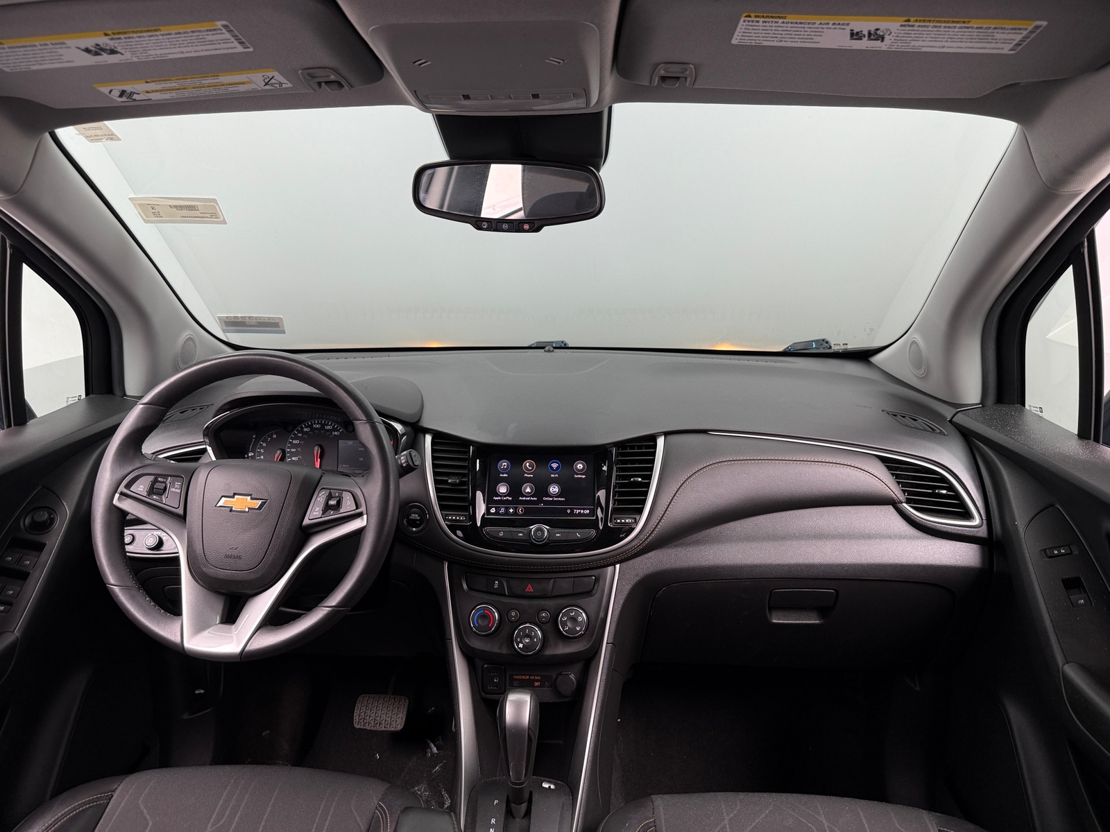 Thumbnail: 2021 Chevrolet Trax - 2
