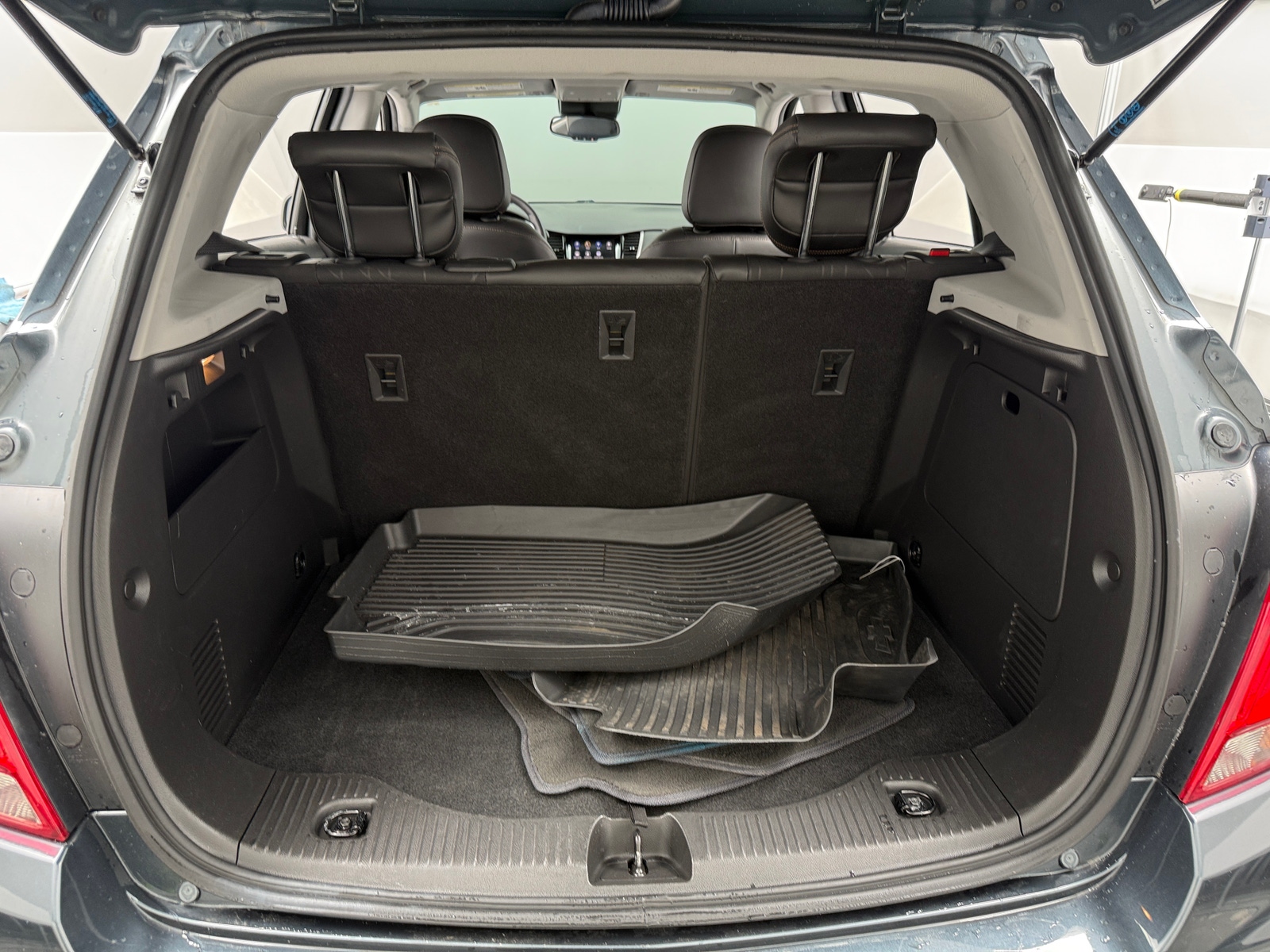 Thumbnail: 2021 Chevrolet Trax - 6