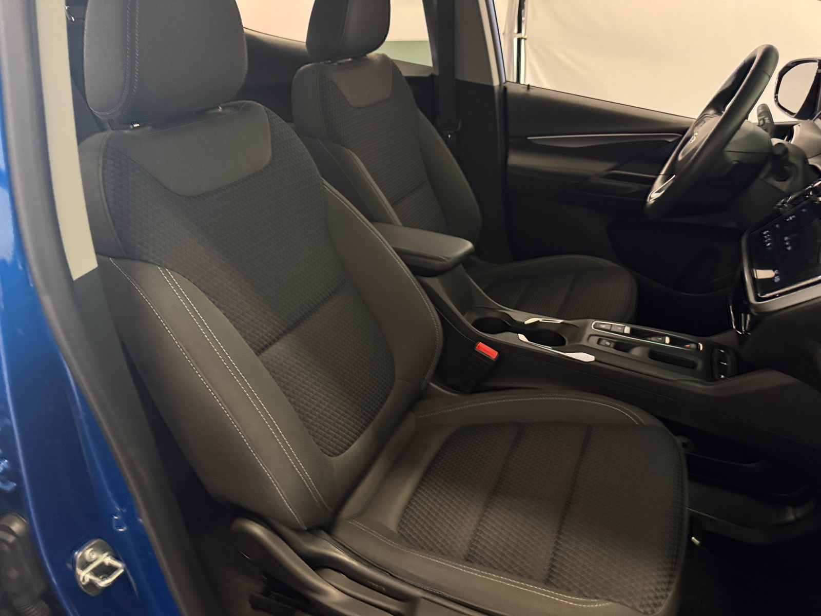 Thumbnail: 2023 Chevrolet Bolt EV - 2