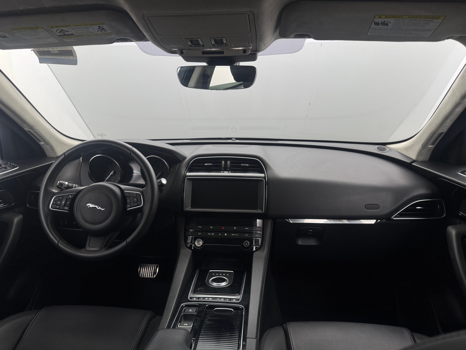 Thumbnail: 2019 Jaguar F-Pace - 2